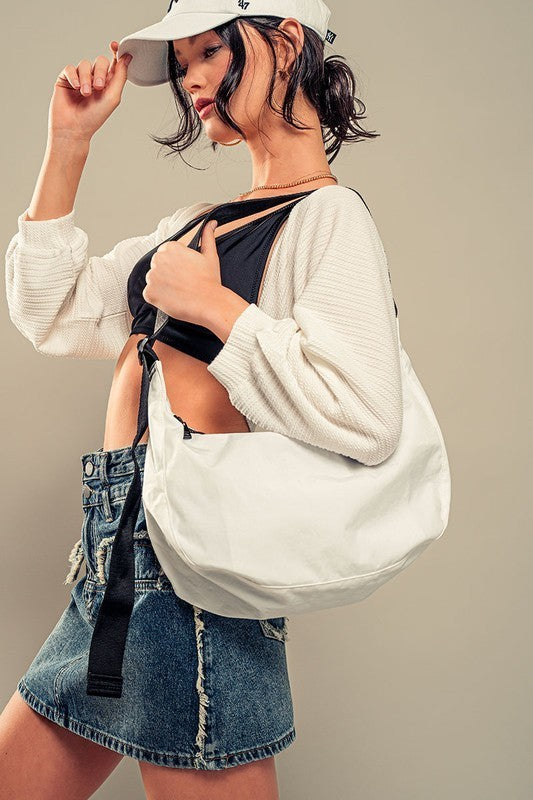 1553 Lightweight Messenger Bags