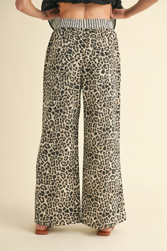 1464 Animal Print and Striped Print Pant