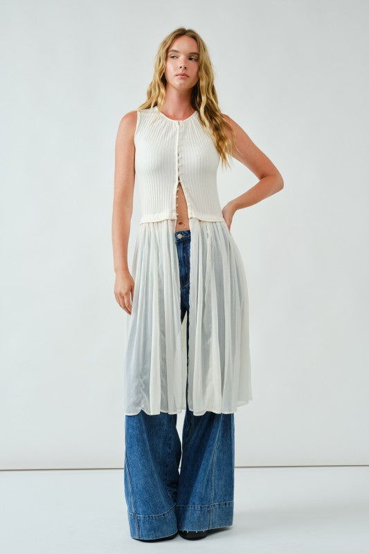 1622 Sleeveless Button Down Sheer Top