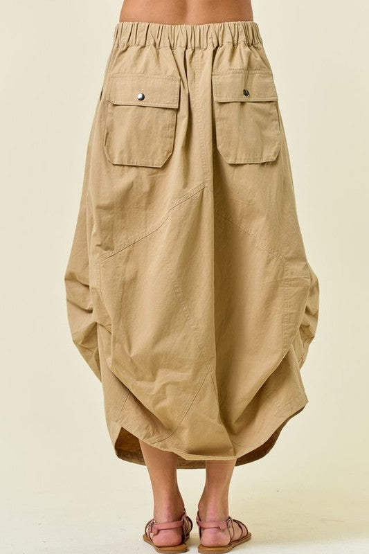 1621 Side Tuck Midi Skirt