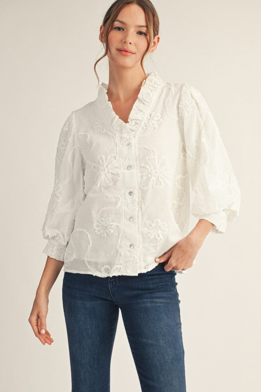 1652 Embroidered 3/4 Sleeve Shirt