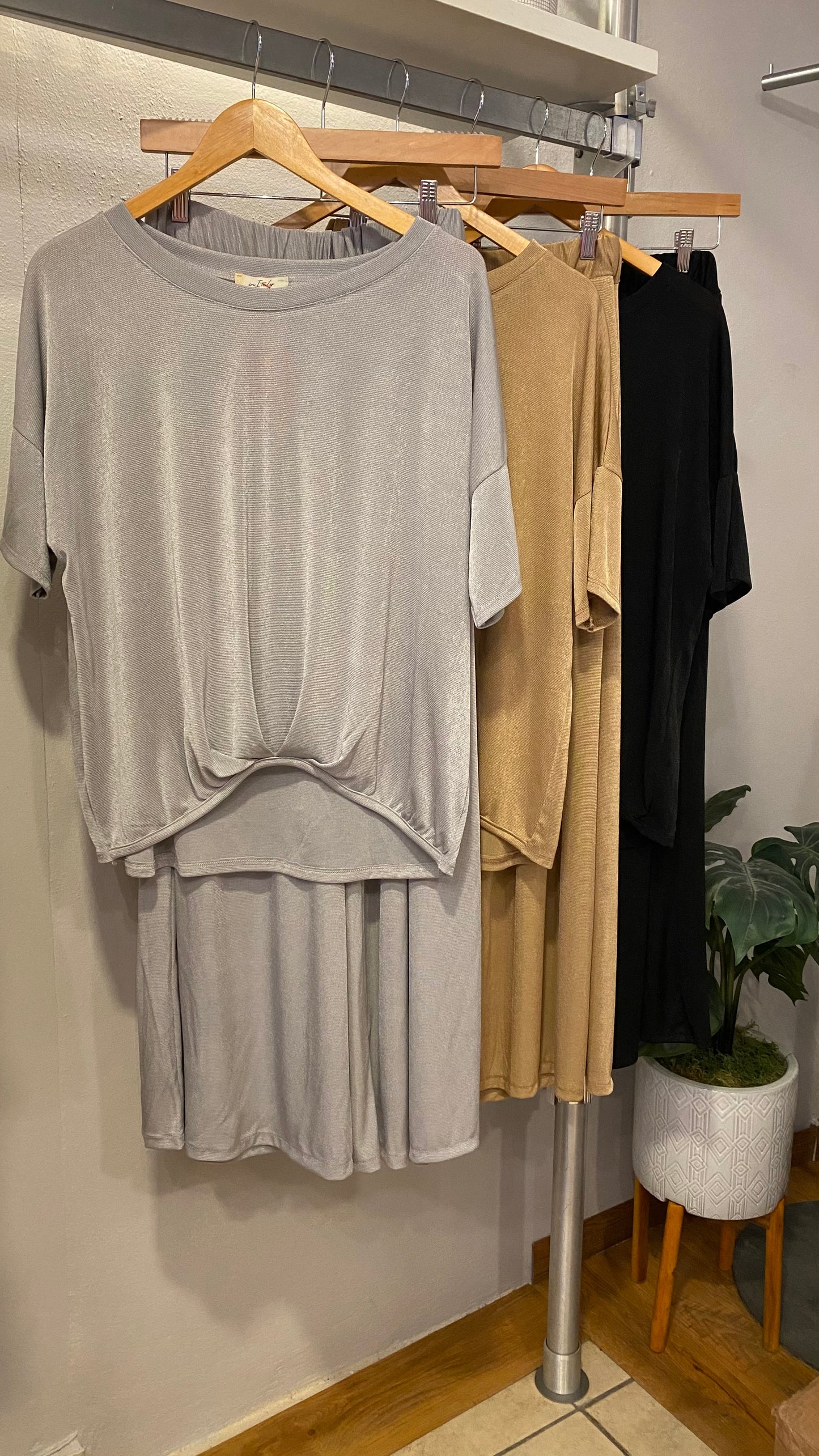 1139 Italian Onesize Metallic Pant Set