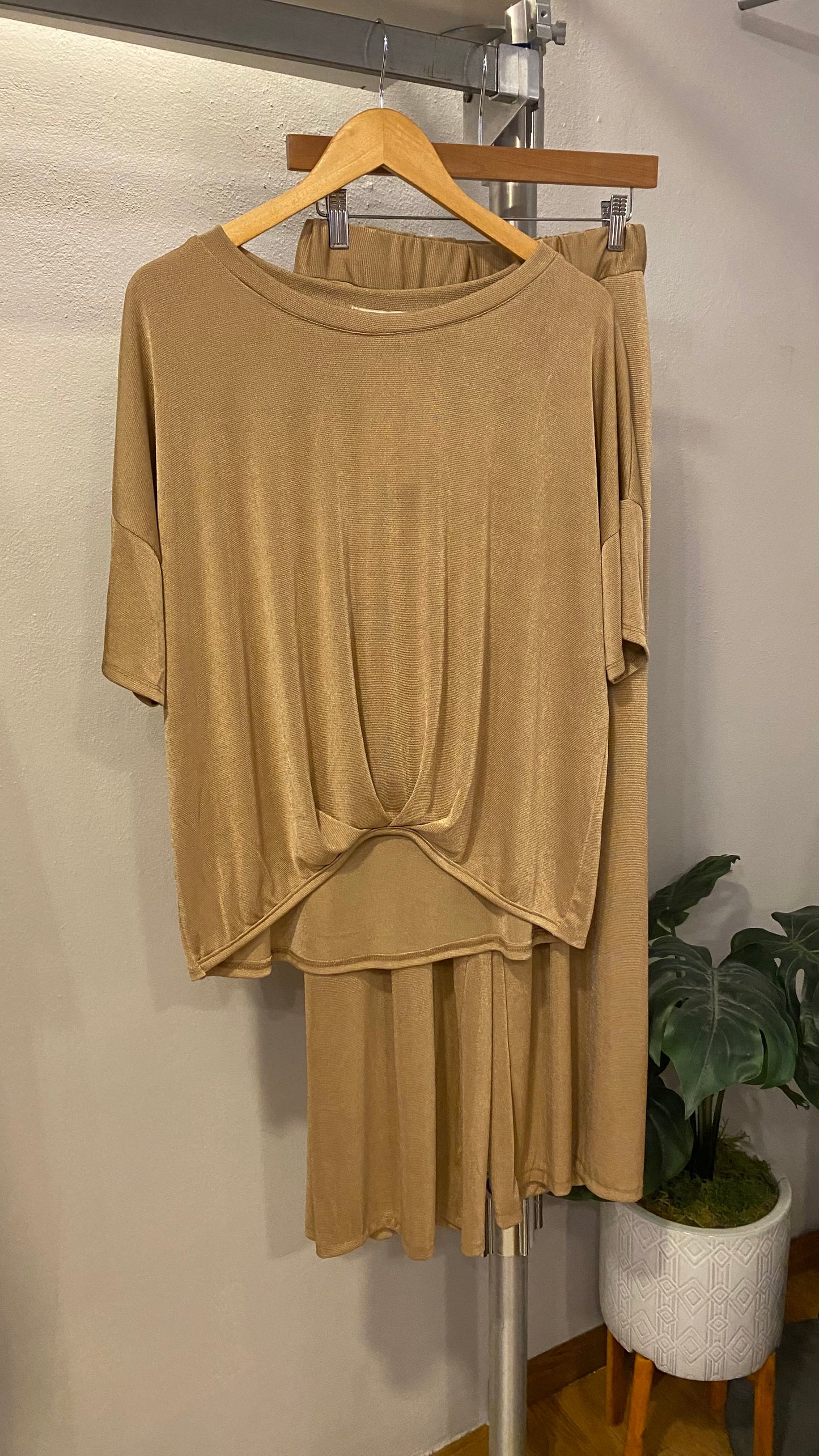 1139 Italian Onesize Metallic Pant Set