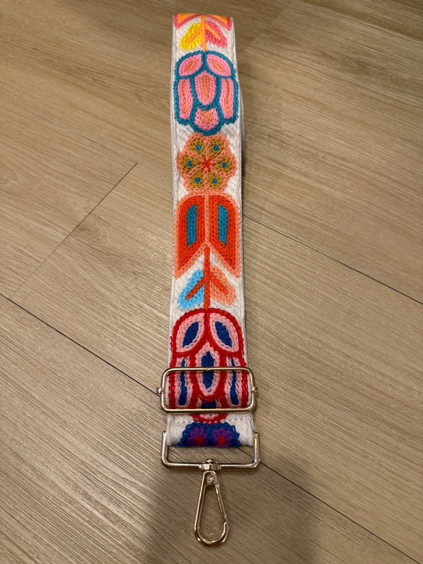 1539 Colorful Bag Straps