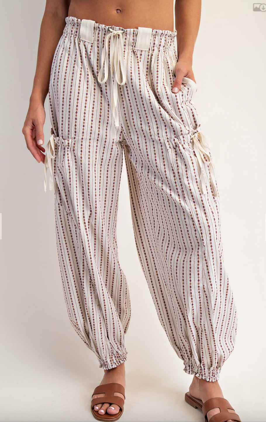 1647 Diamond Striped Jogger Pant