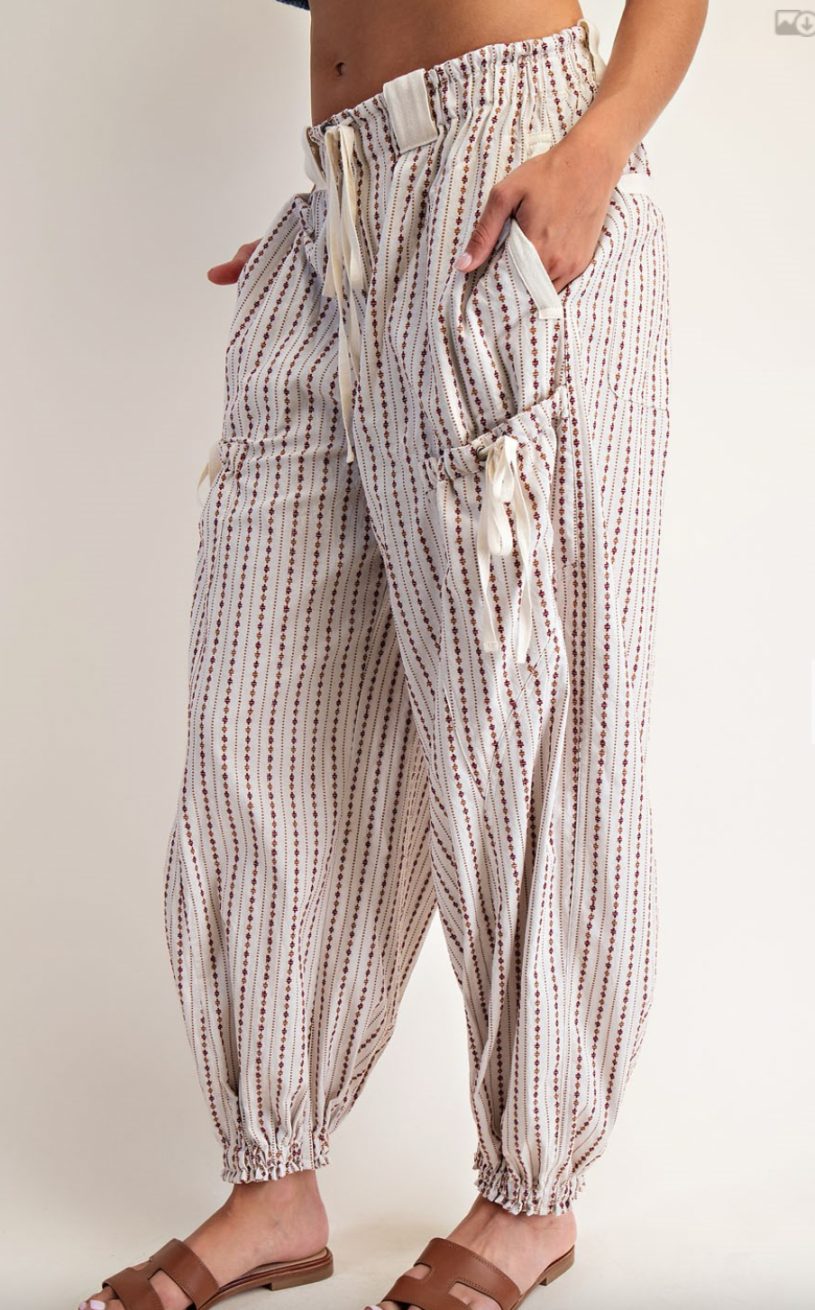1647 Diamond Striped Jogger Pant