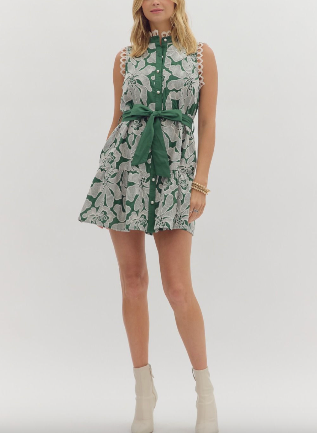 1679 Floral Embroidered Sleeveless Dress