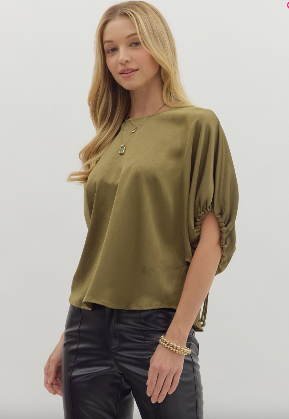 1702 Satin Top
