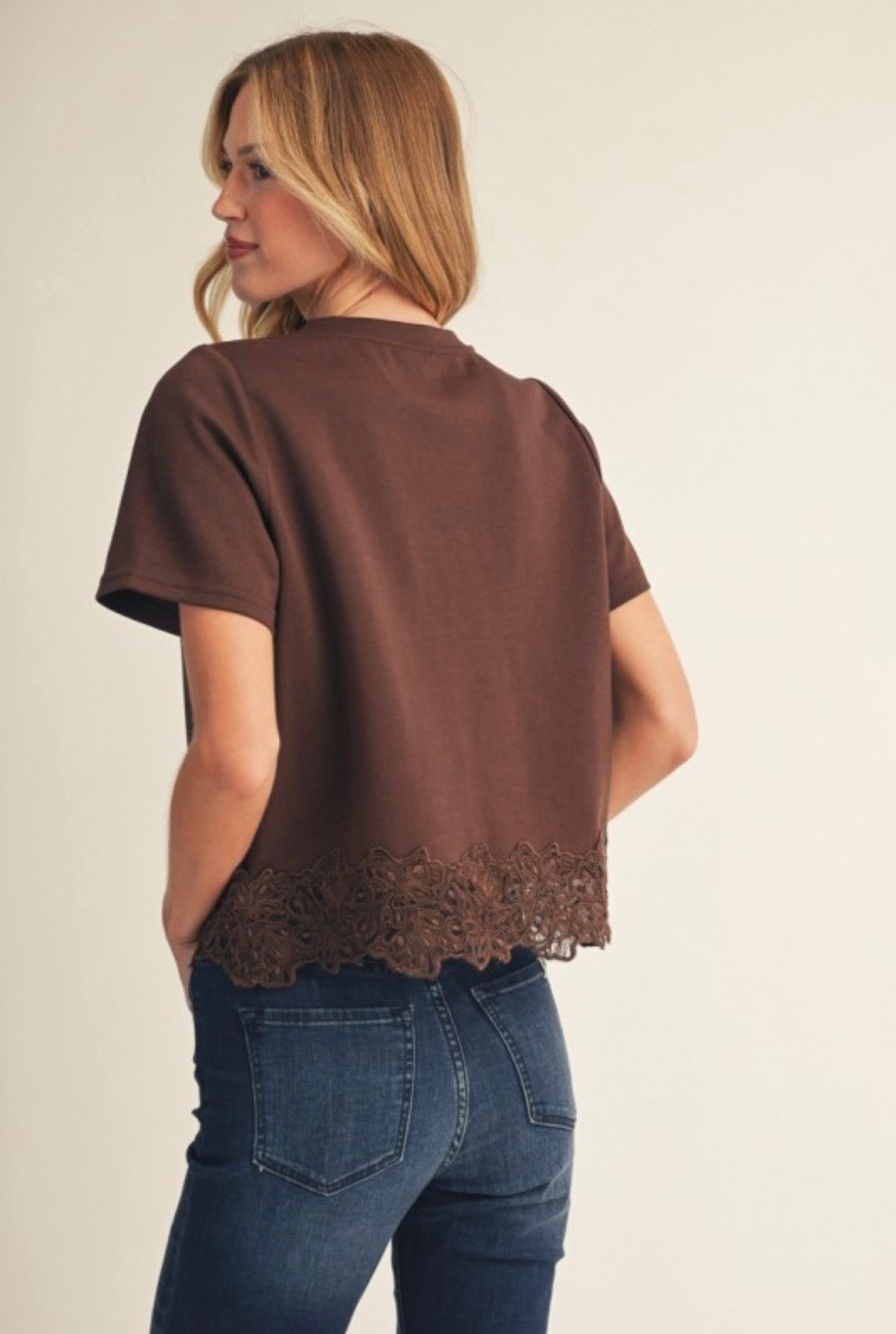 2654 Lace V-neck T-Shirt