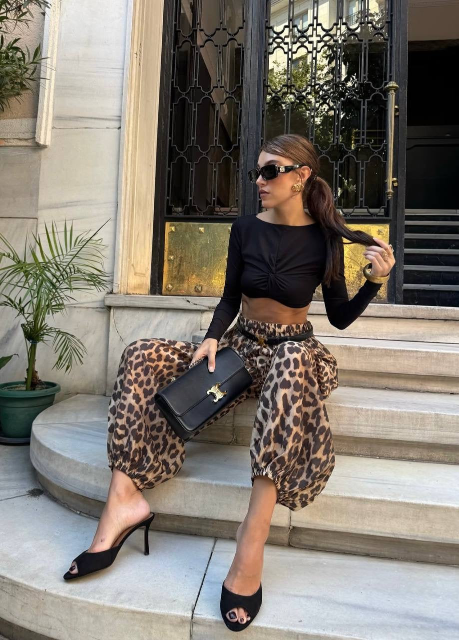 1821 Leopard Print Aladdin Pant