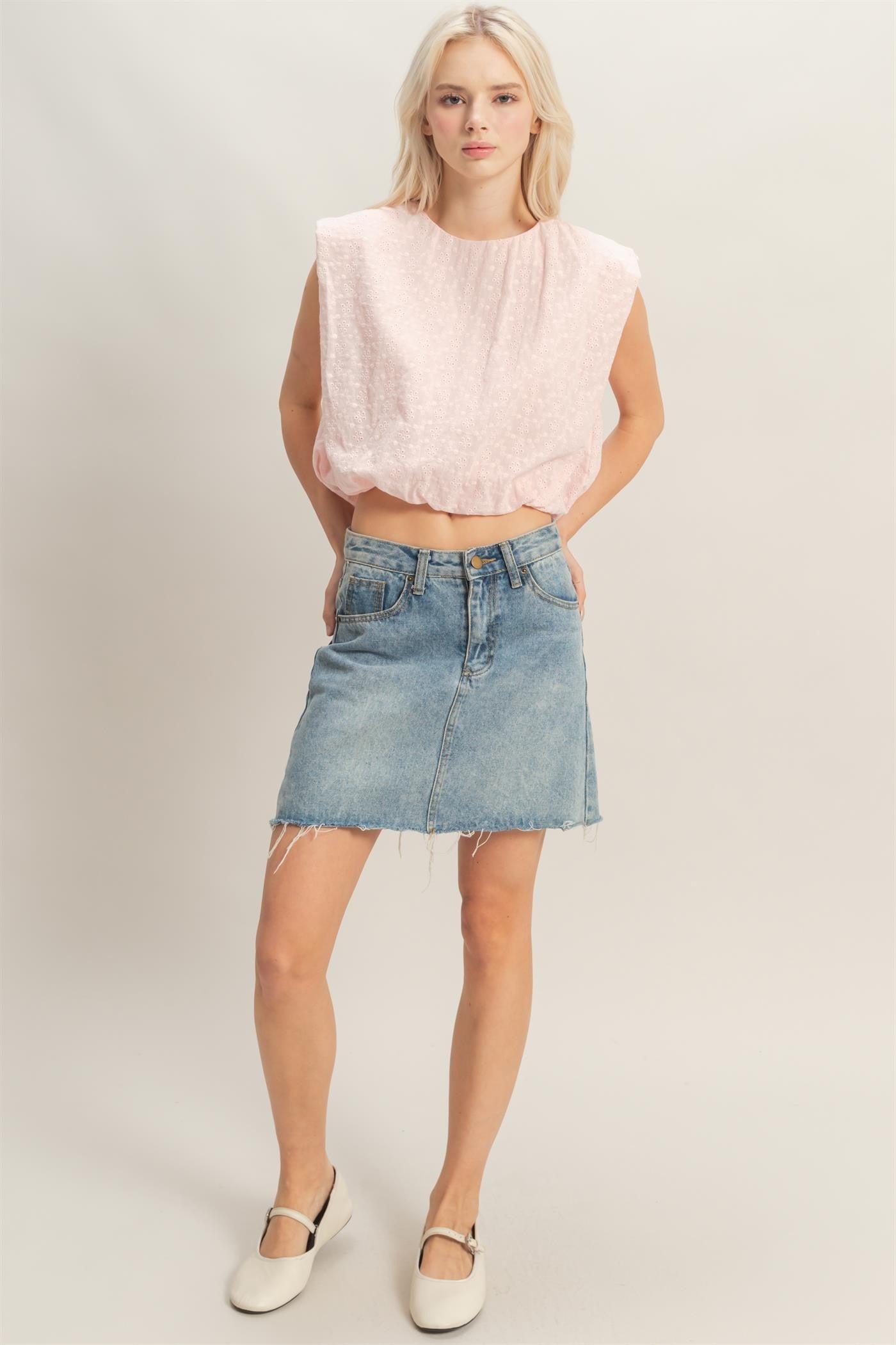 2335 Eyelet Bubble Crop Top