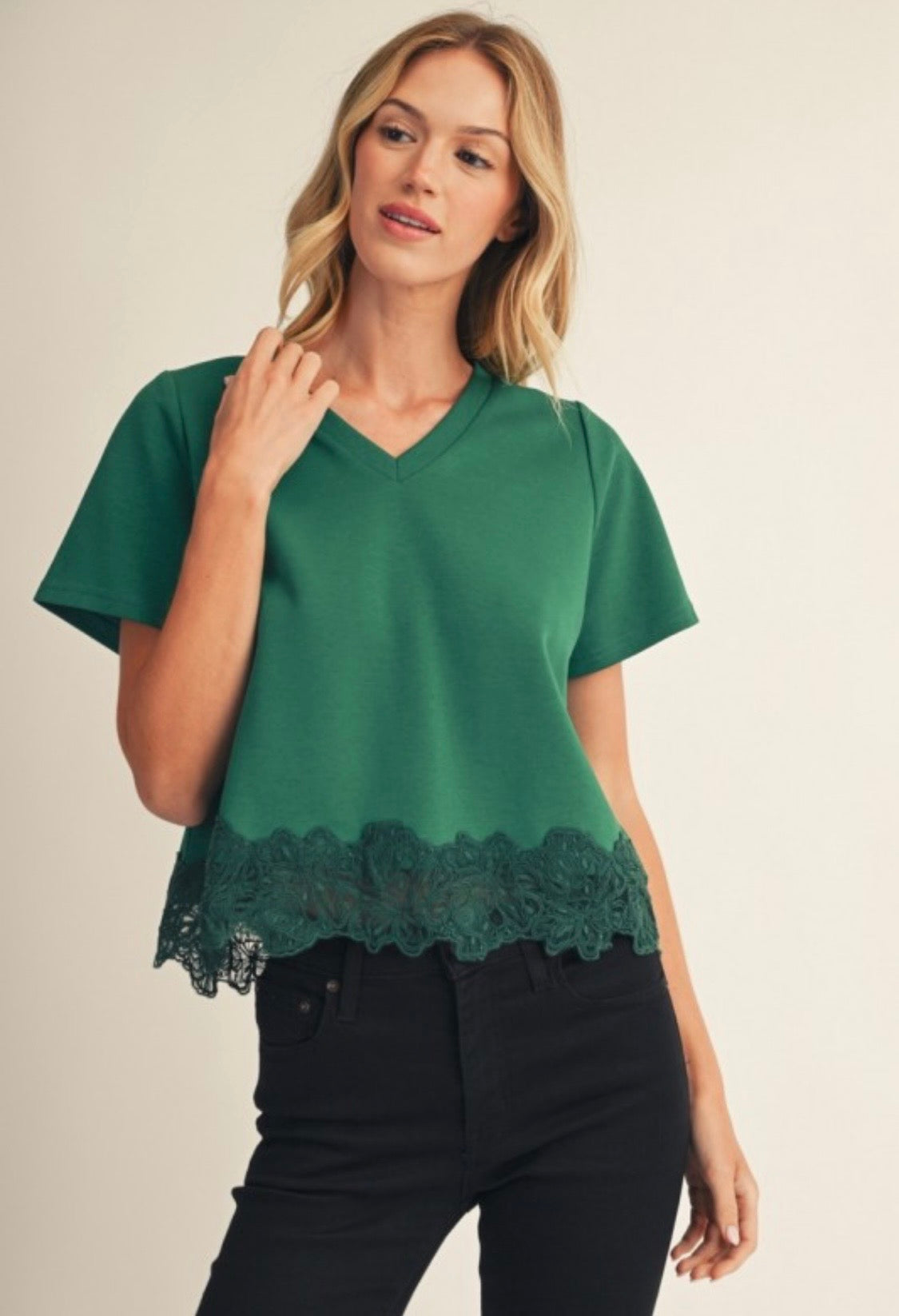 2654 Lace V-neck T-Shirt