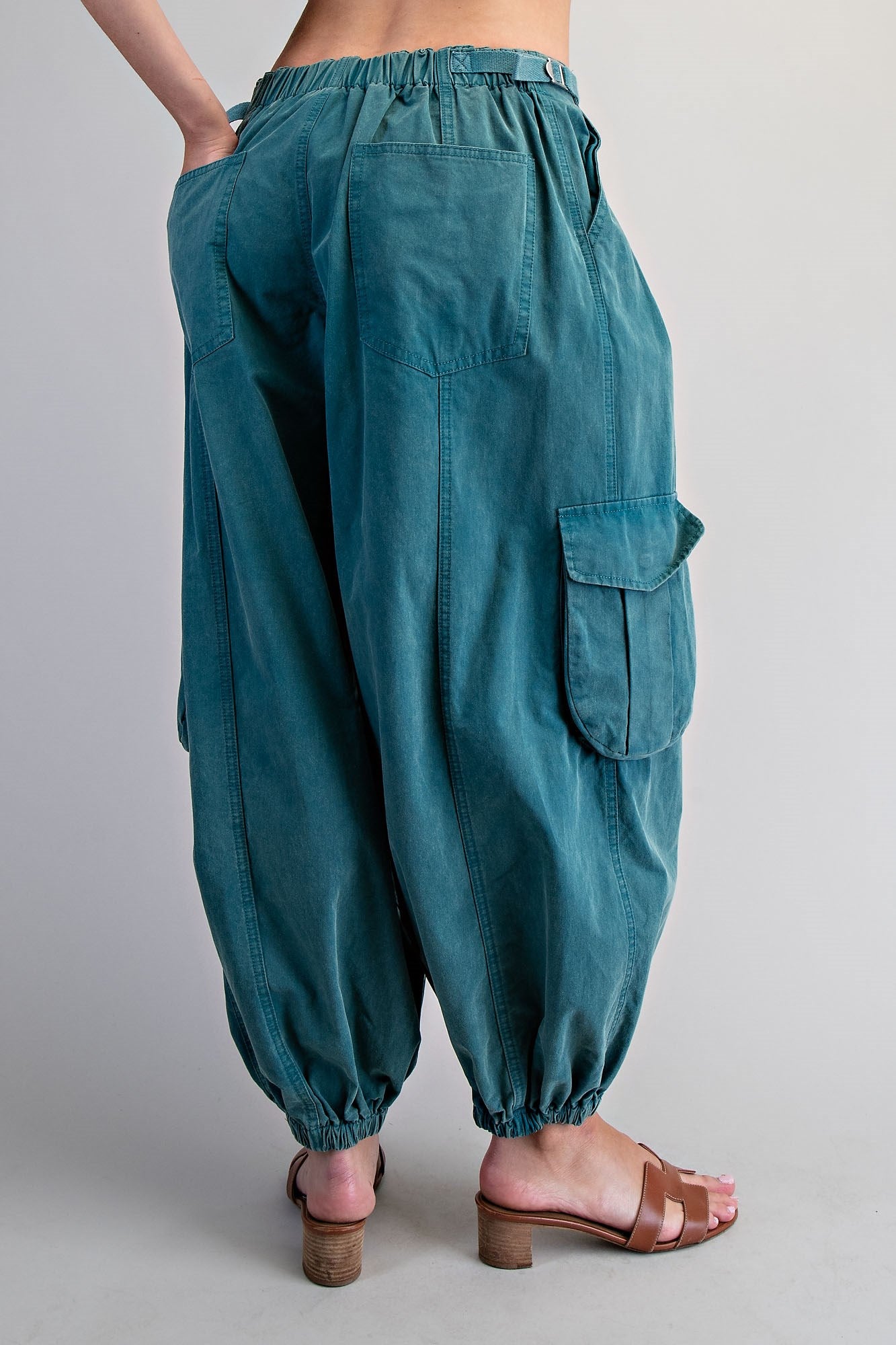 2223 Pleated Cargo Pant