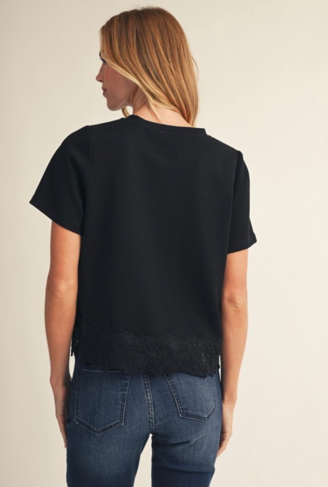 2654 Lace V-neck T-Shirt