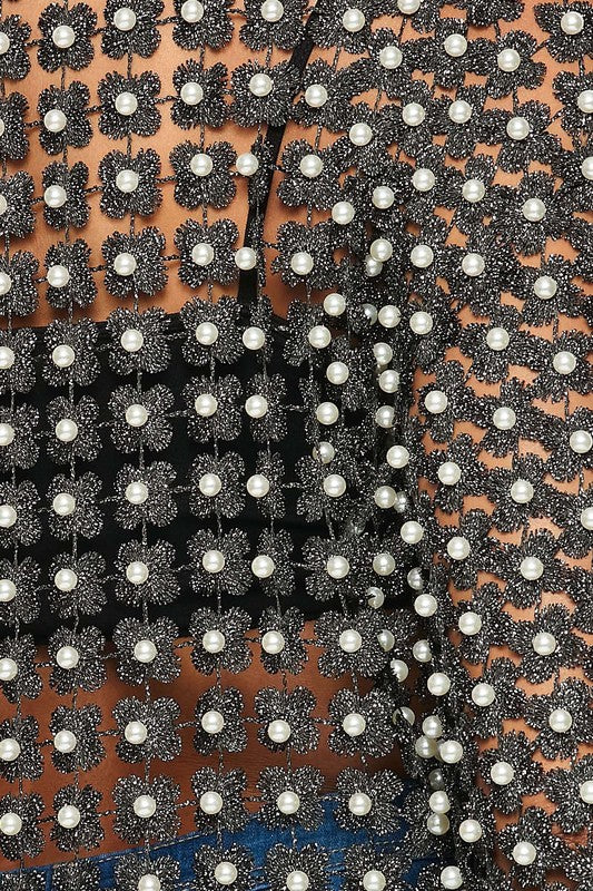 1744 Onesize Silver Pearls Crochet Top