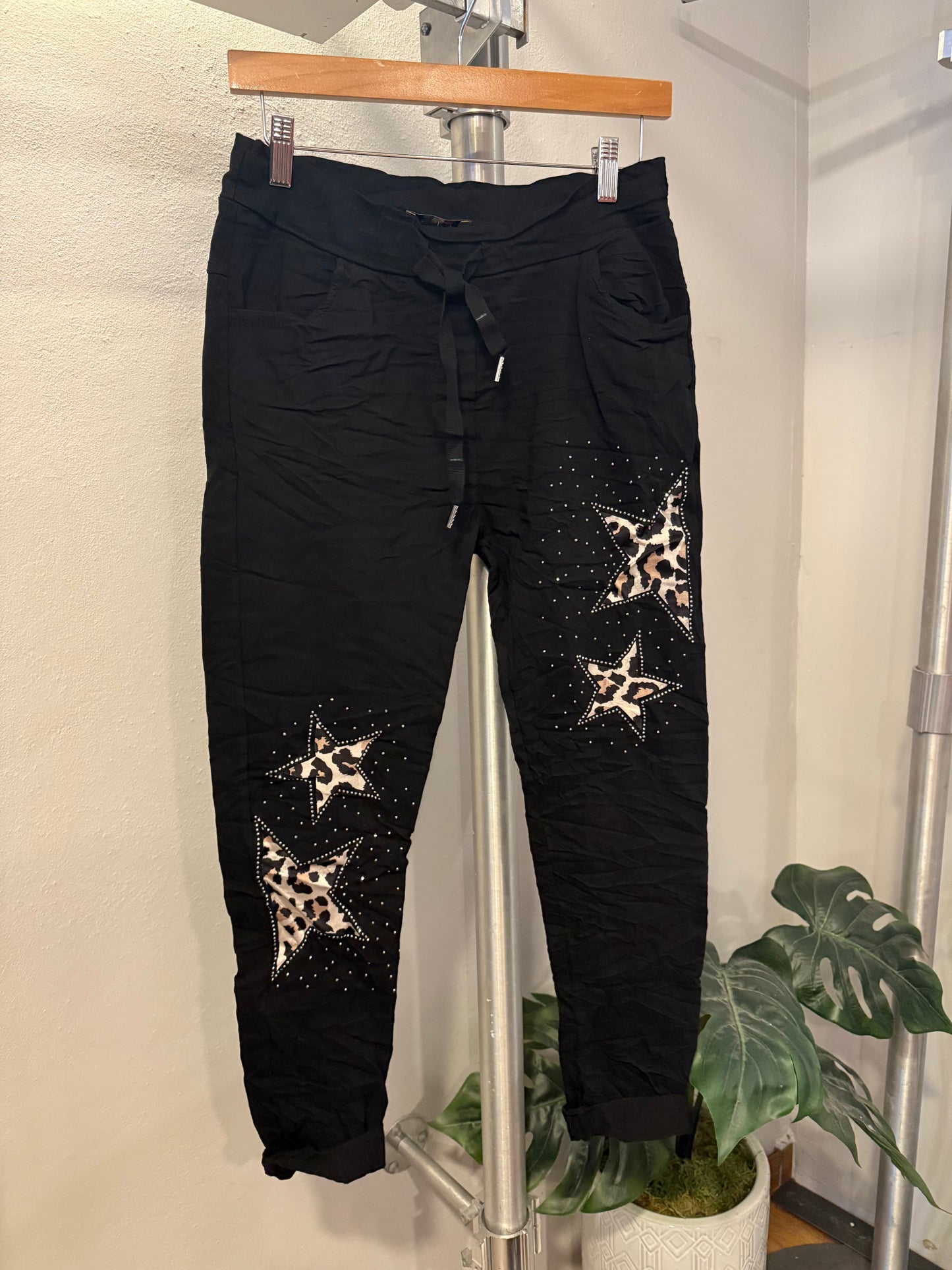 Animal Print Stars Onesize Studded Jogger Pant