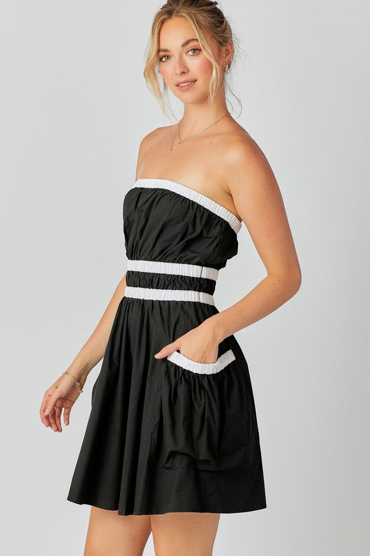 Strapless Short Dress With Cargo Pockets