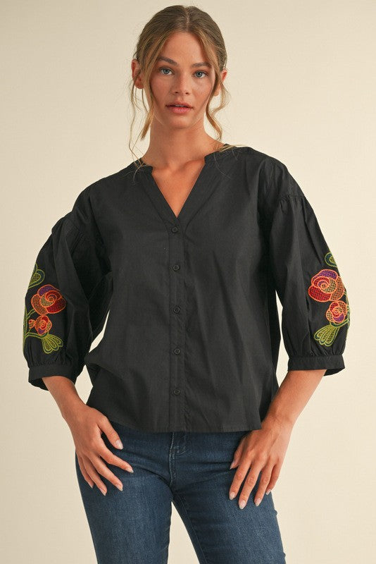 Embroidery 3/4 Sleeve Shirt