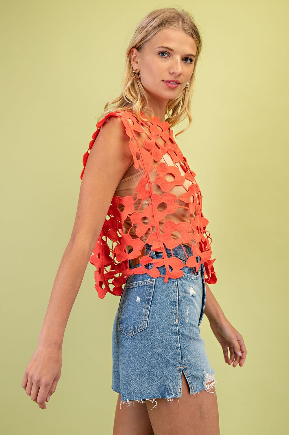 2411 OneSize Floral Lace Top
