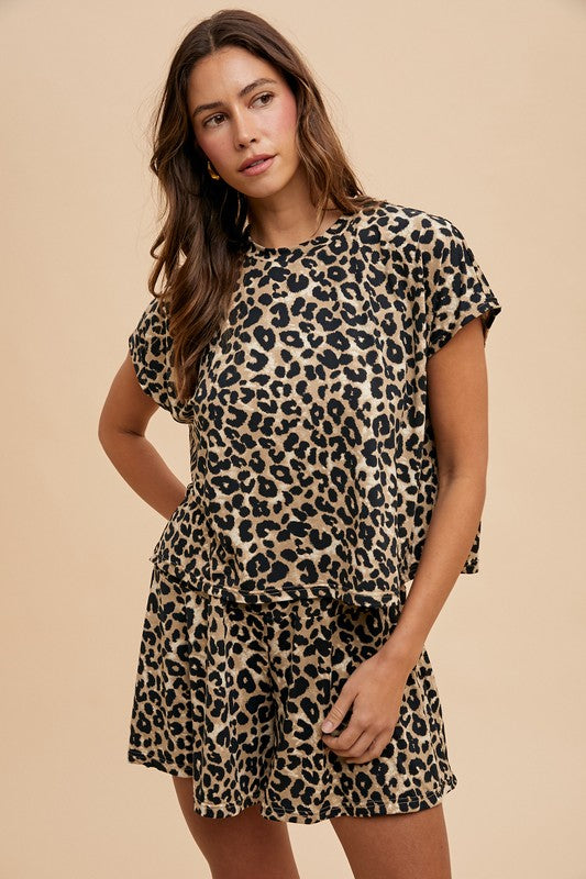 1480 Comfy Leopard Short Set