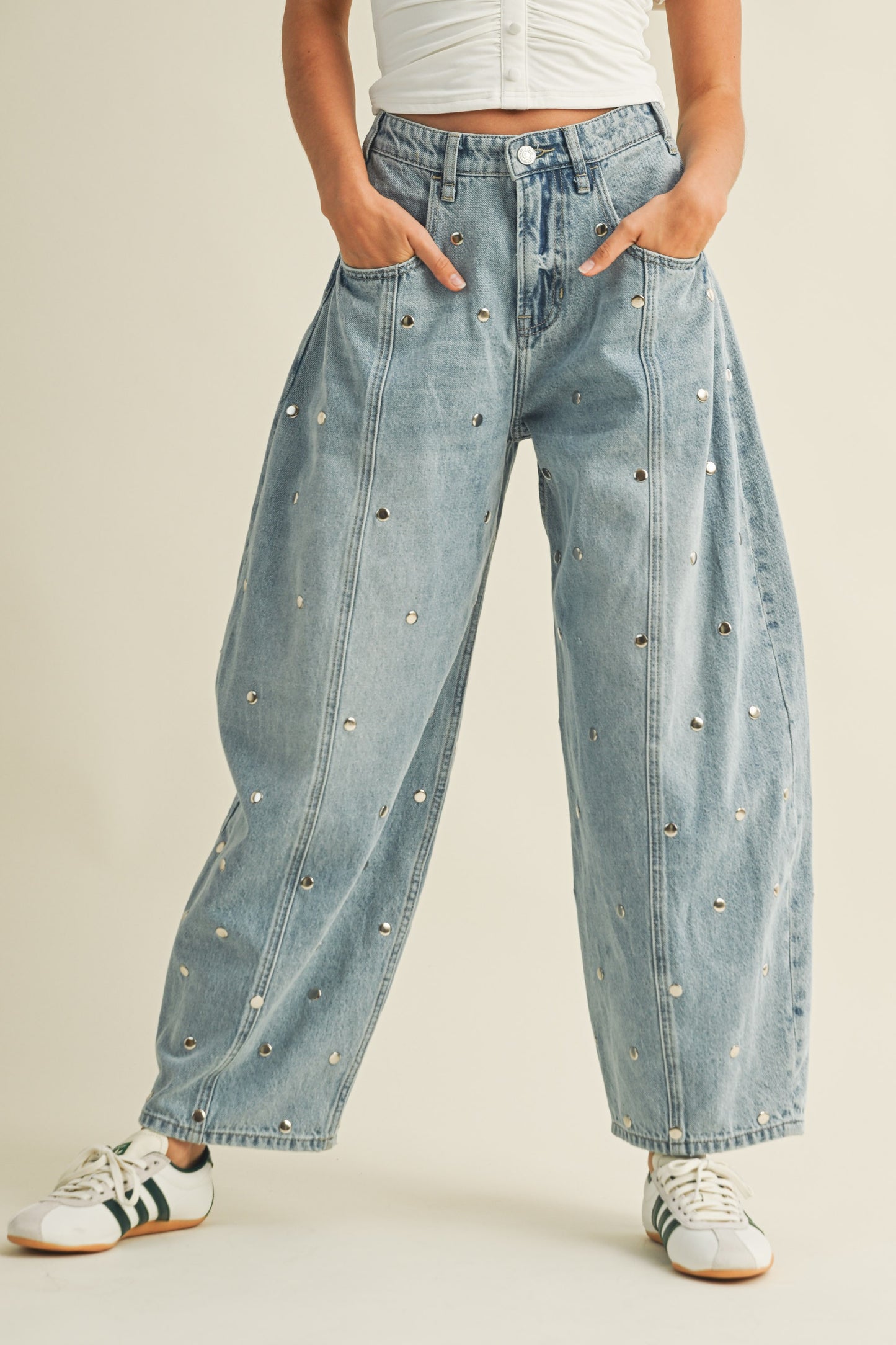 2447 Studded Barrel Pant