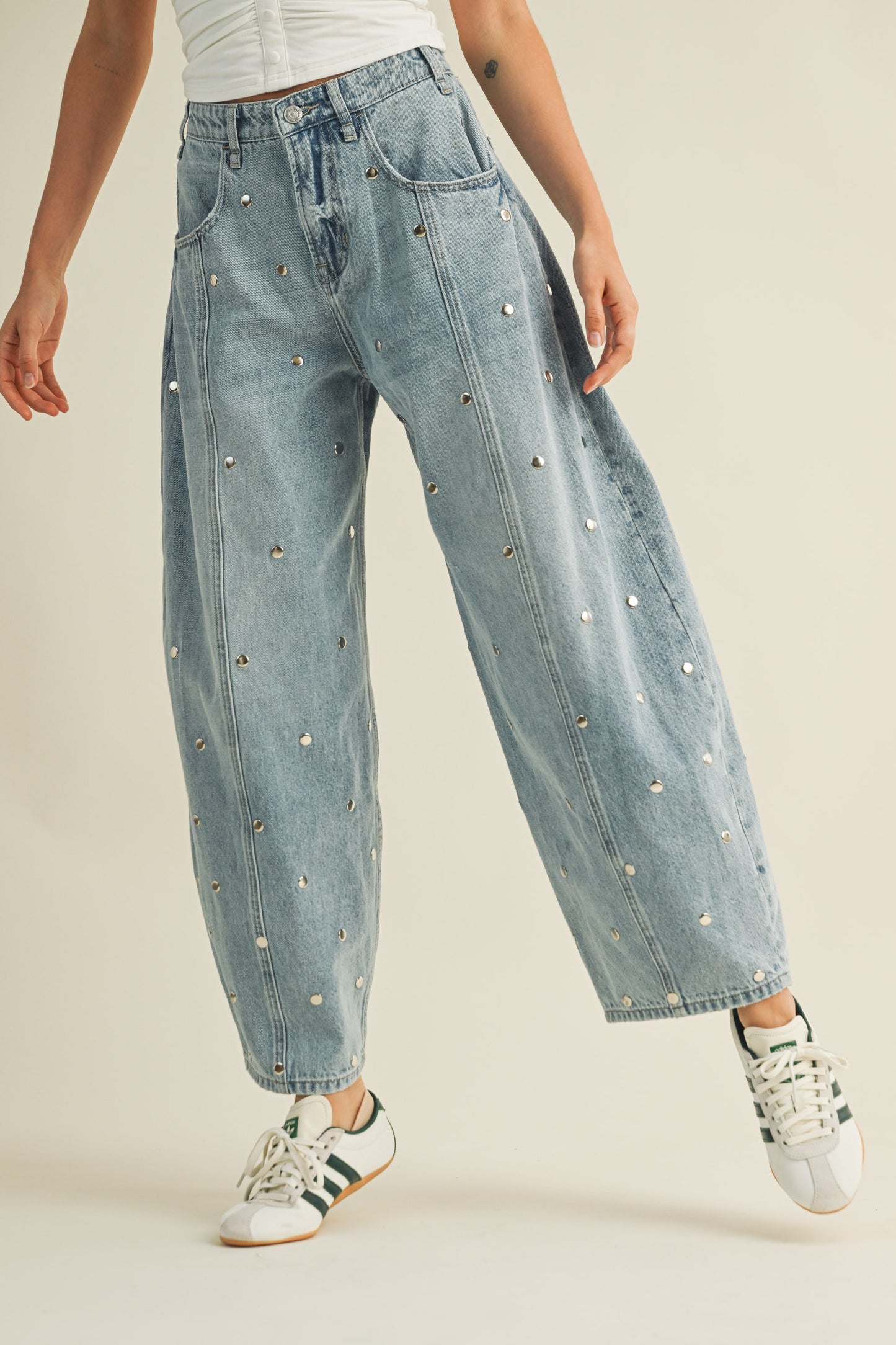 2447 Studded Barrel Pant