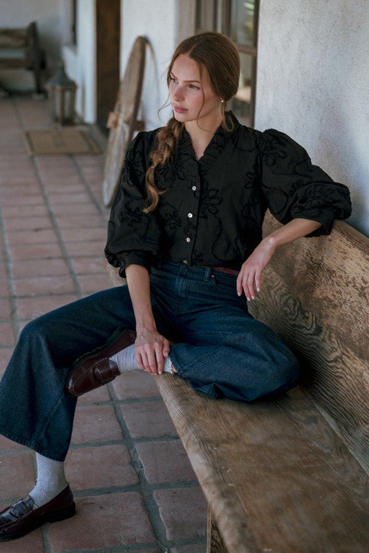 1798 Embroidered Black 3/4 Shirt