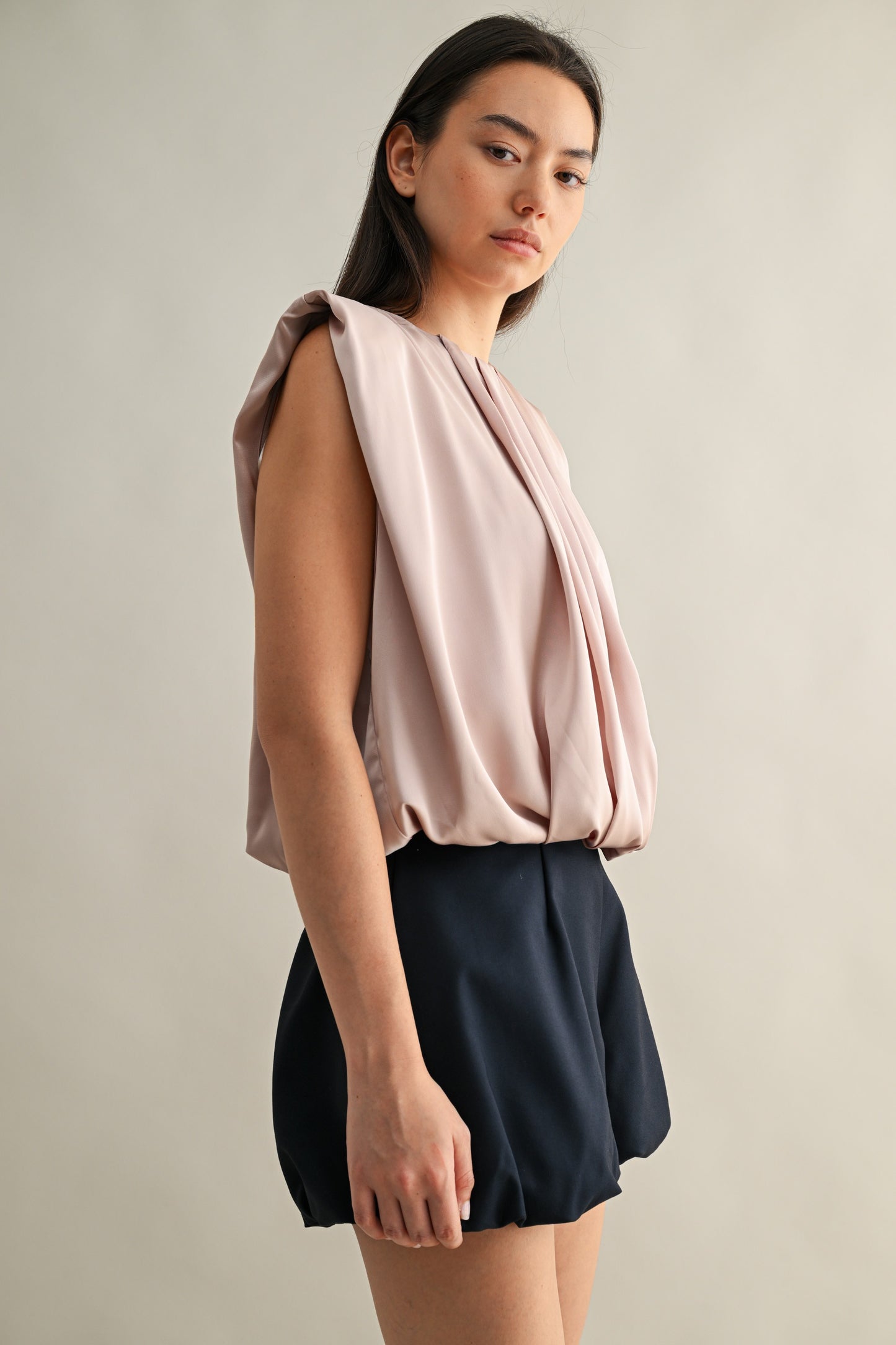 2344 Round Neck Bubble Top