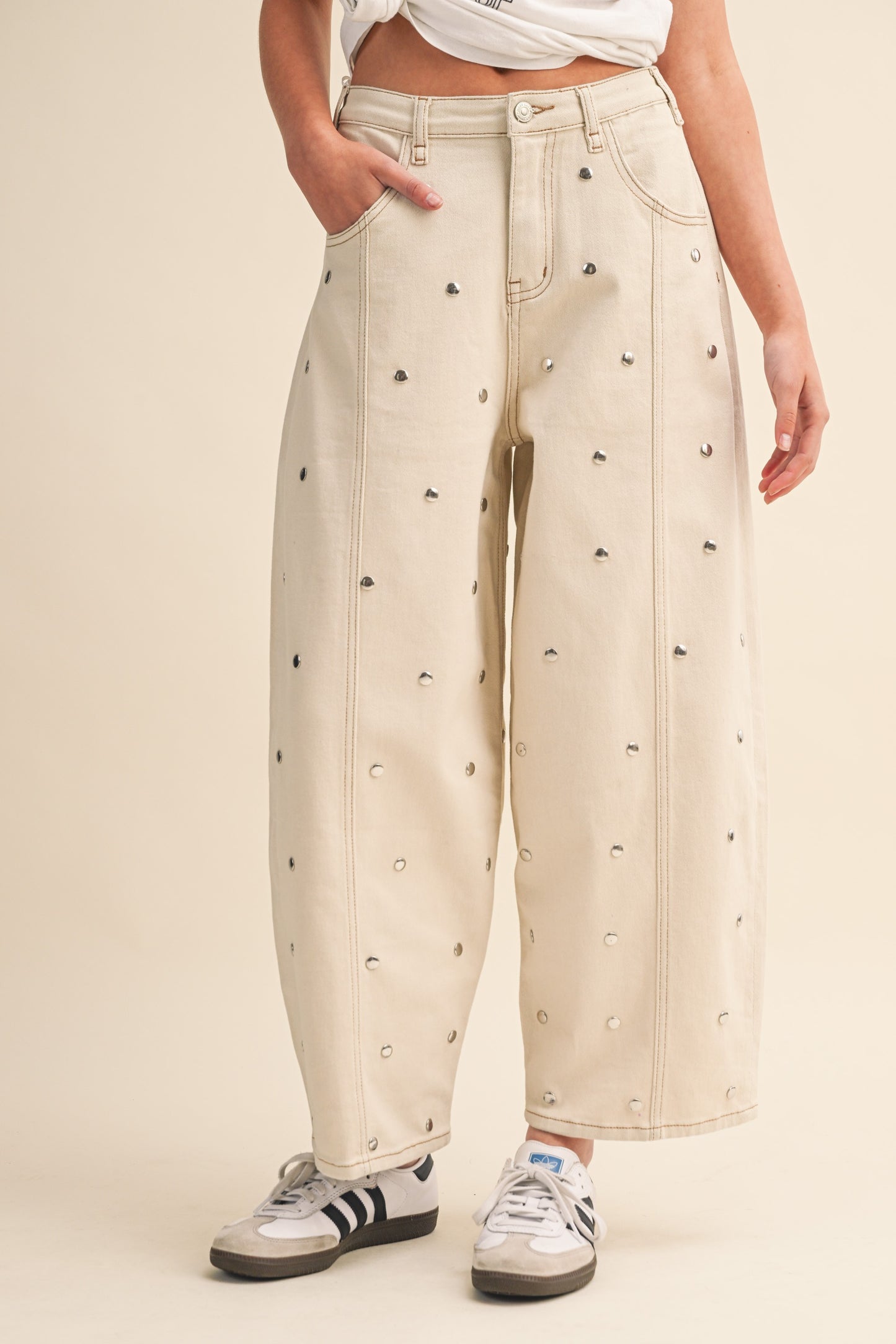 2510 Studded Cream Barrel Pant