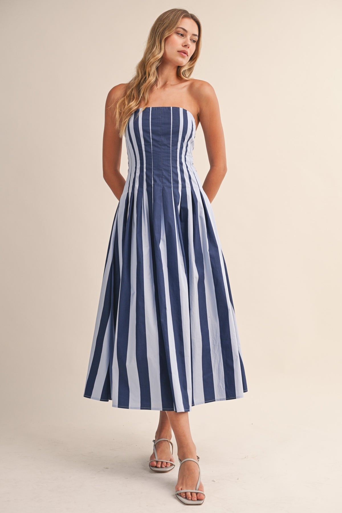 2680 Strapless Striped Pleated Midi Dress