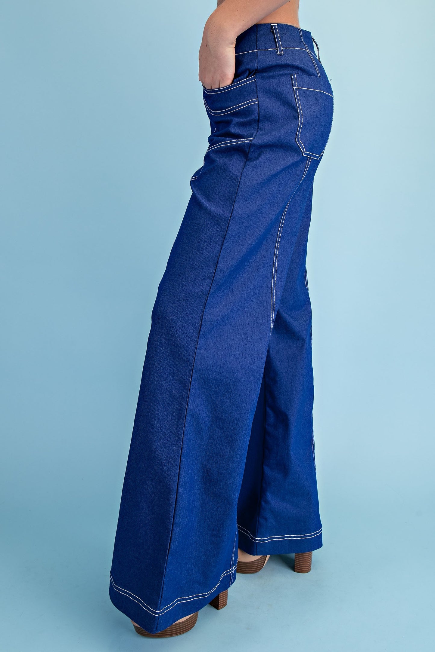 2498 White Stitch Zipper Pant