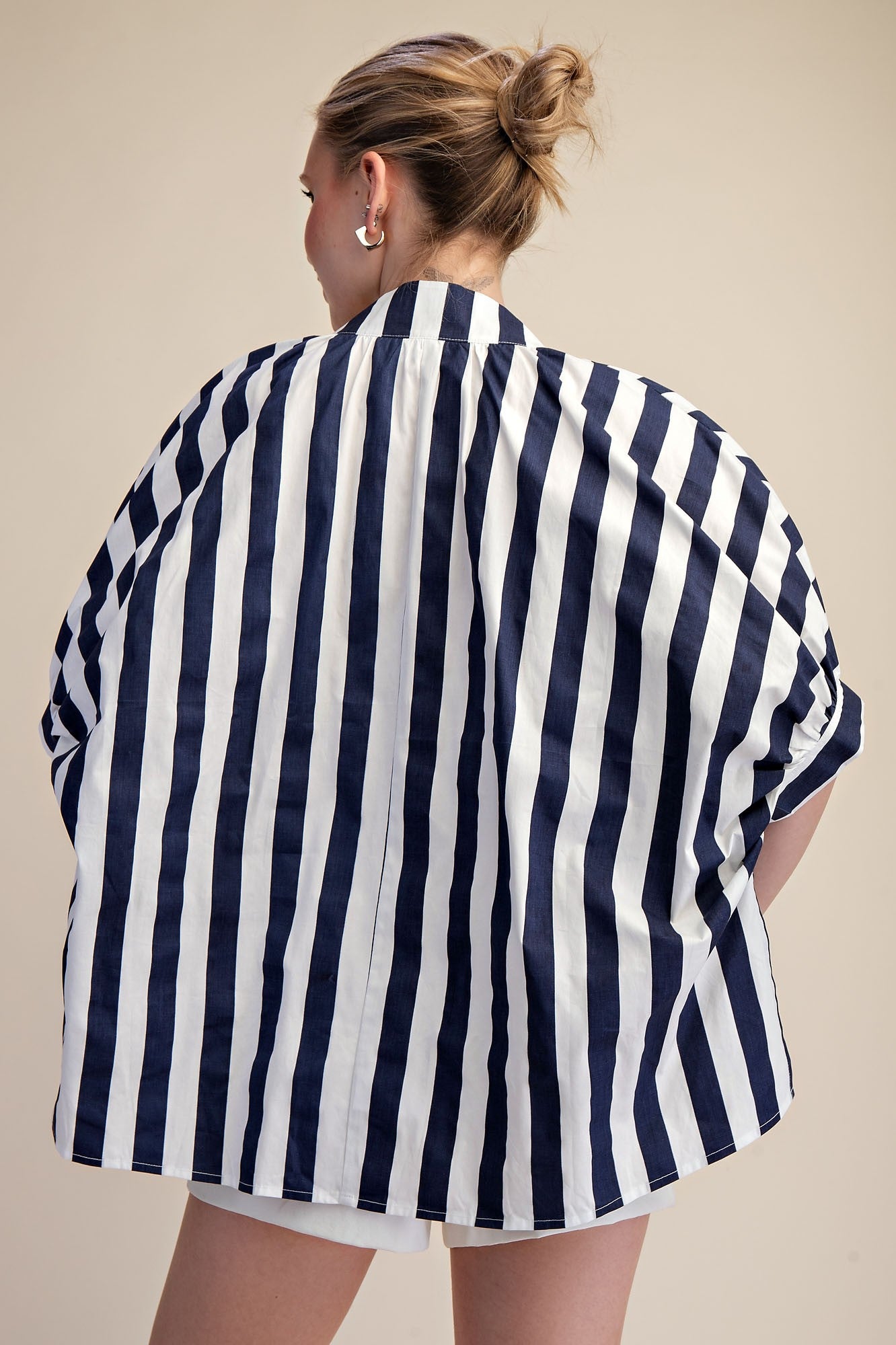 2390 Striped Floral Embroidered Oversized Shirt