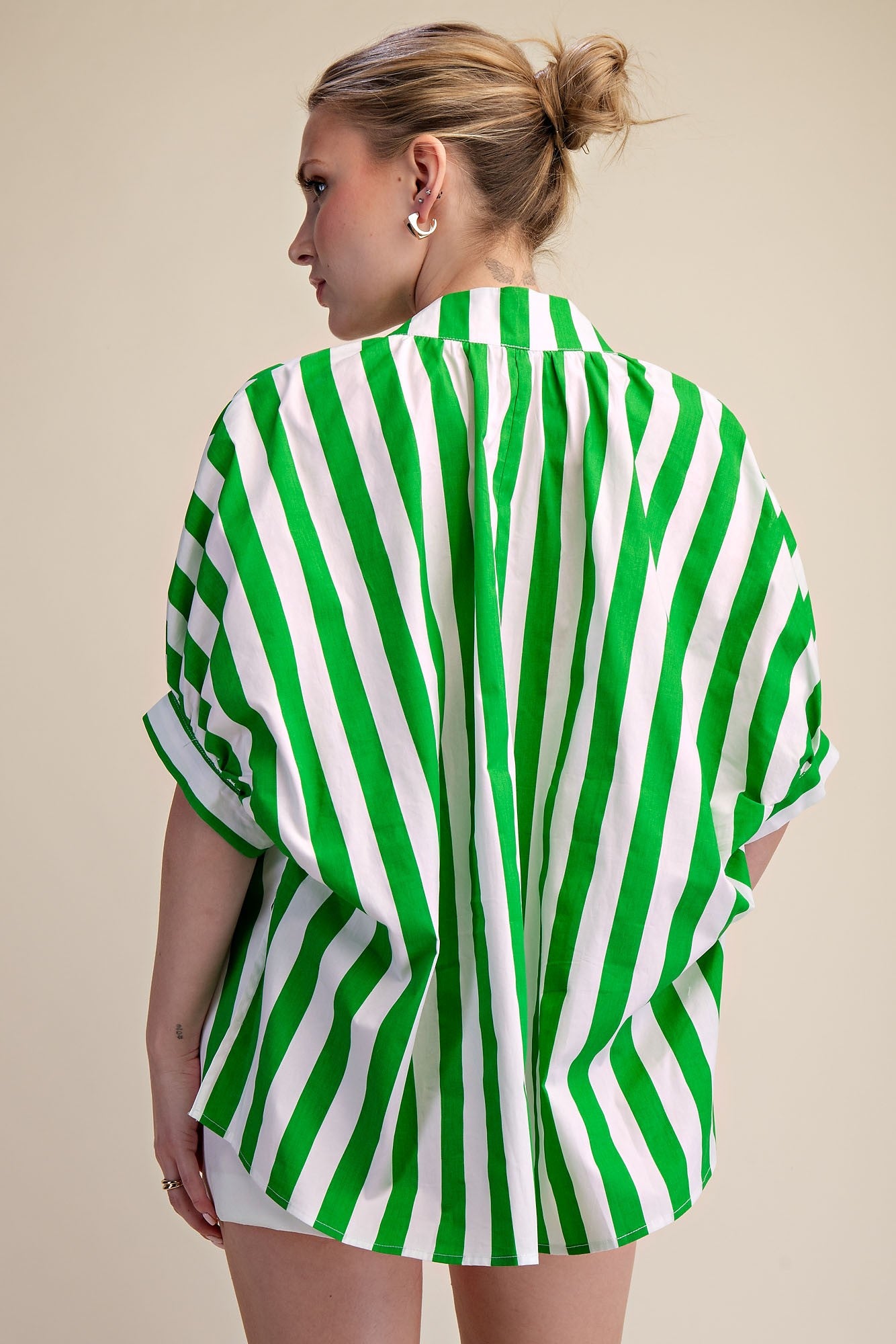 2390 Striped Floral Embroidered Oversized Shirt
