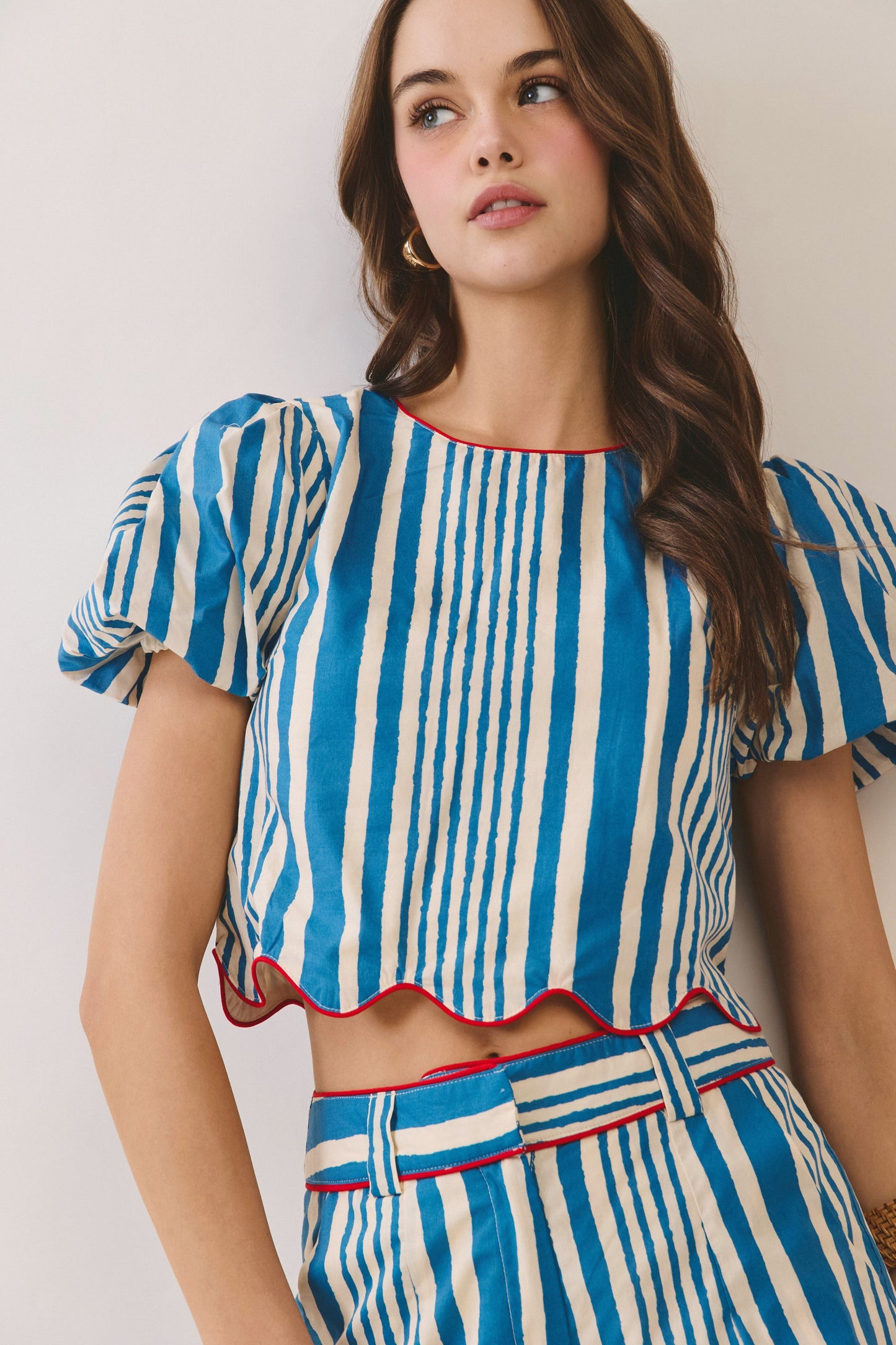 2373 Scallop Crop Top