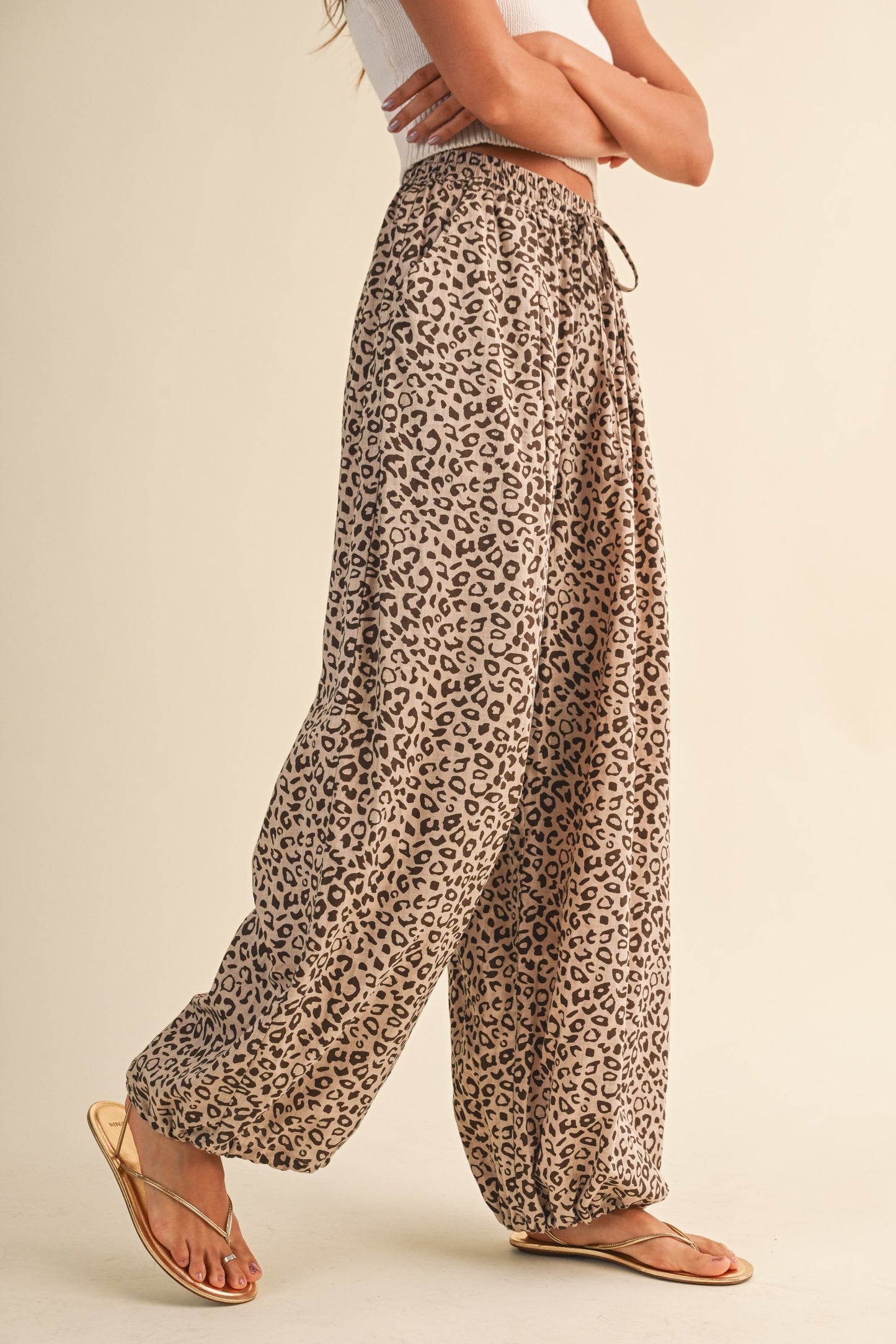2638 Leopard Alladin Pant