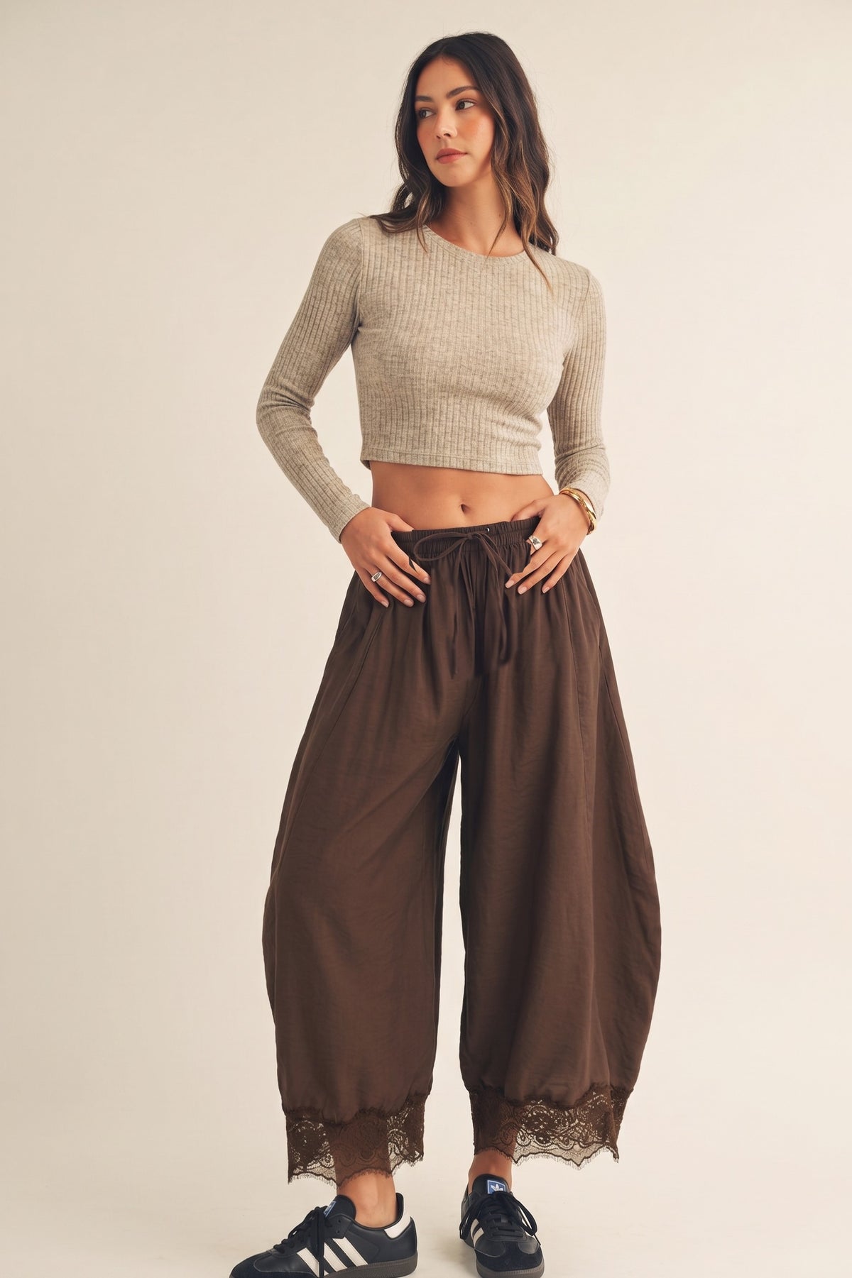 27201 Lace Trim Barrel Pant
