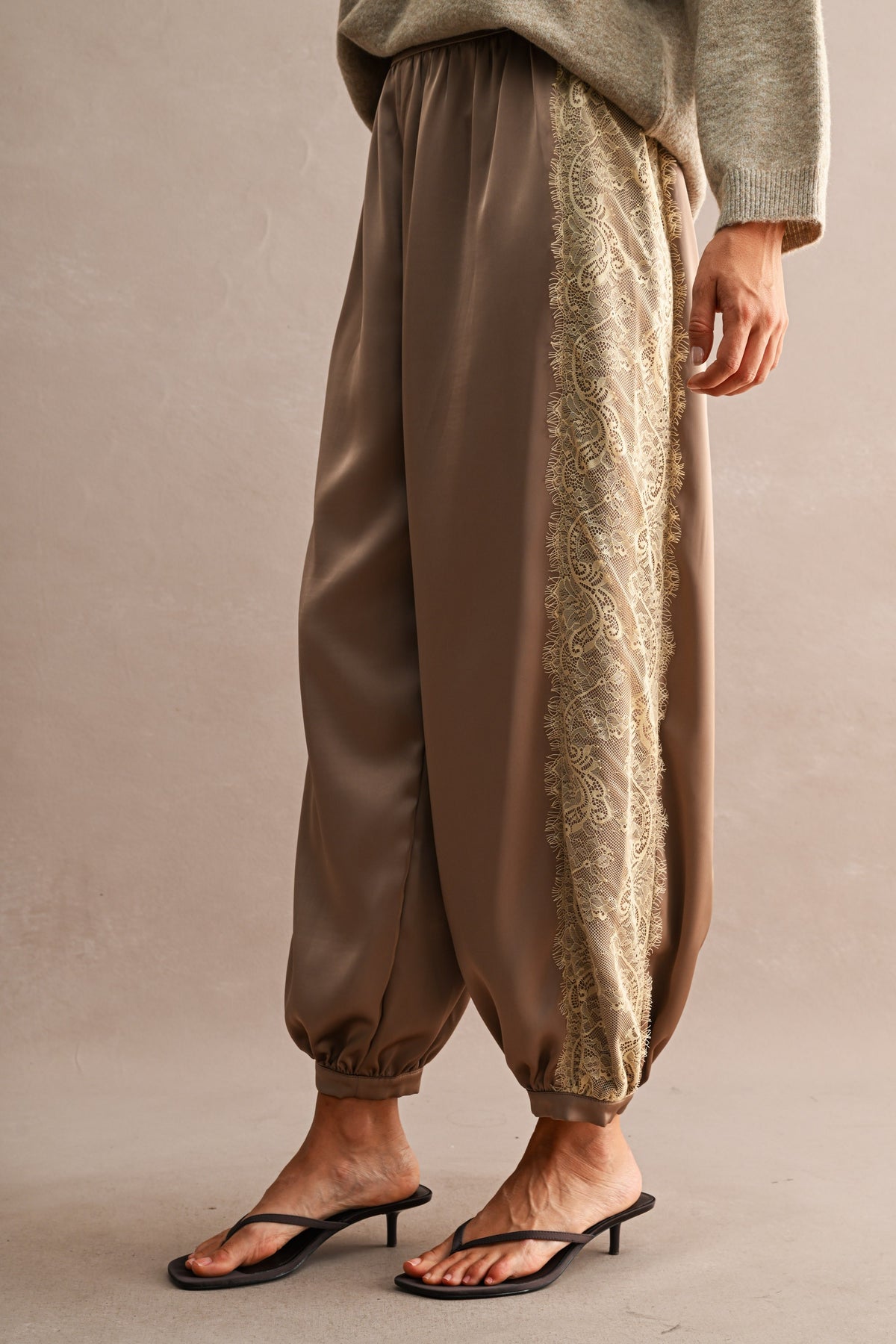 2767 Lace Trim Pants