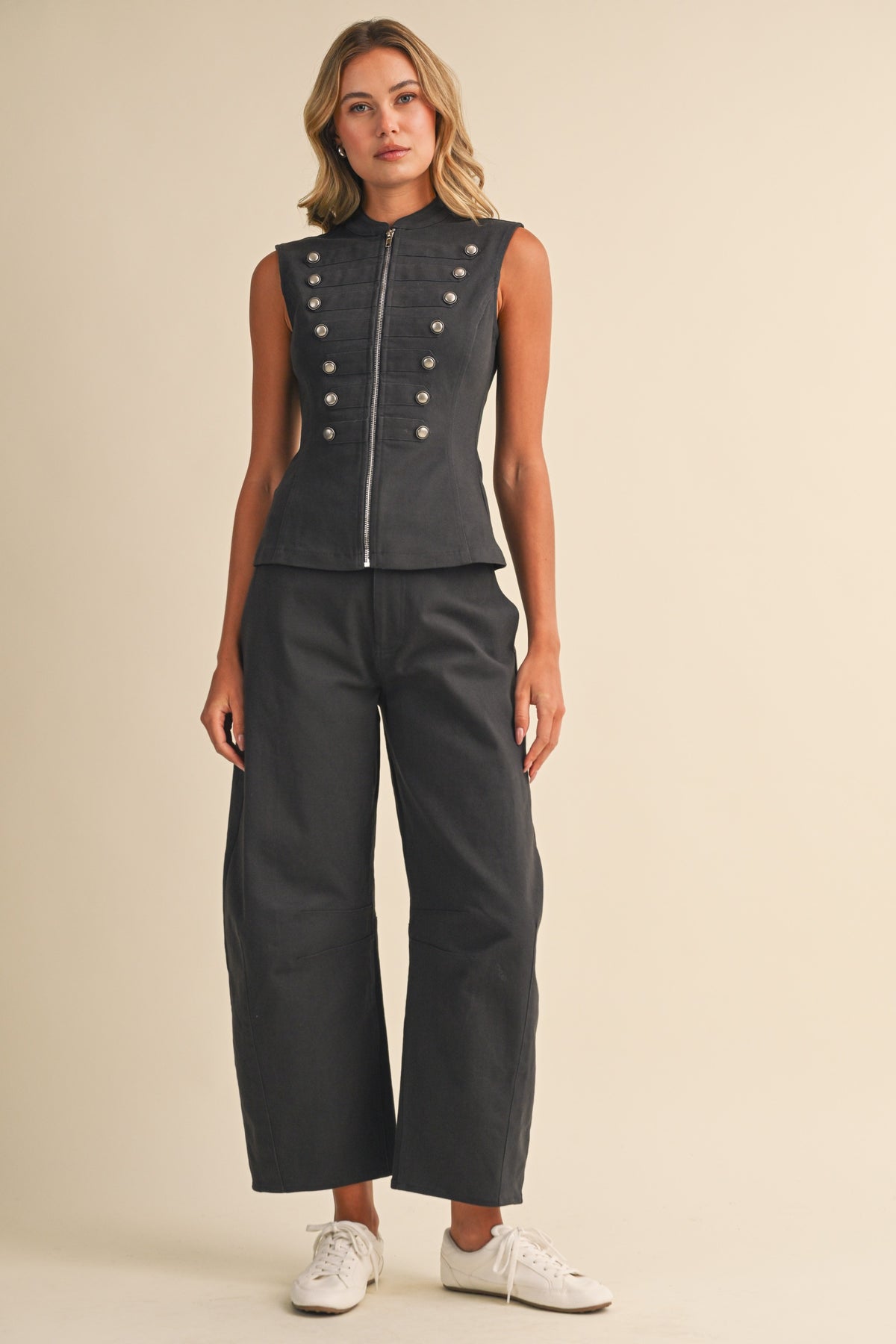 2736 Charcoal Napoleon Top & Barrel Pant