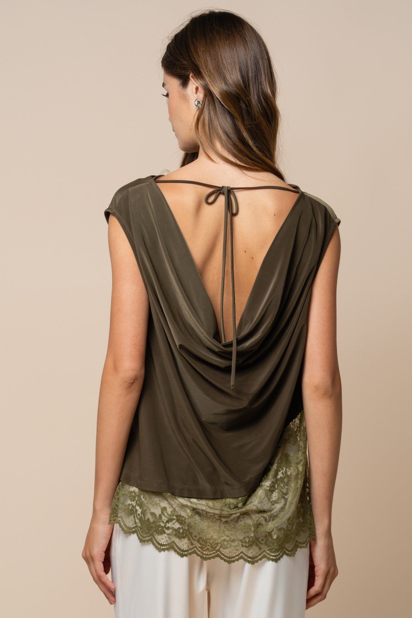 2610 Sleeveless Asymetric Lace Top