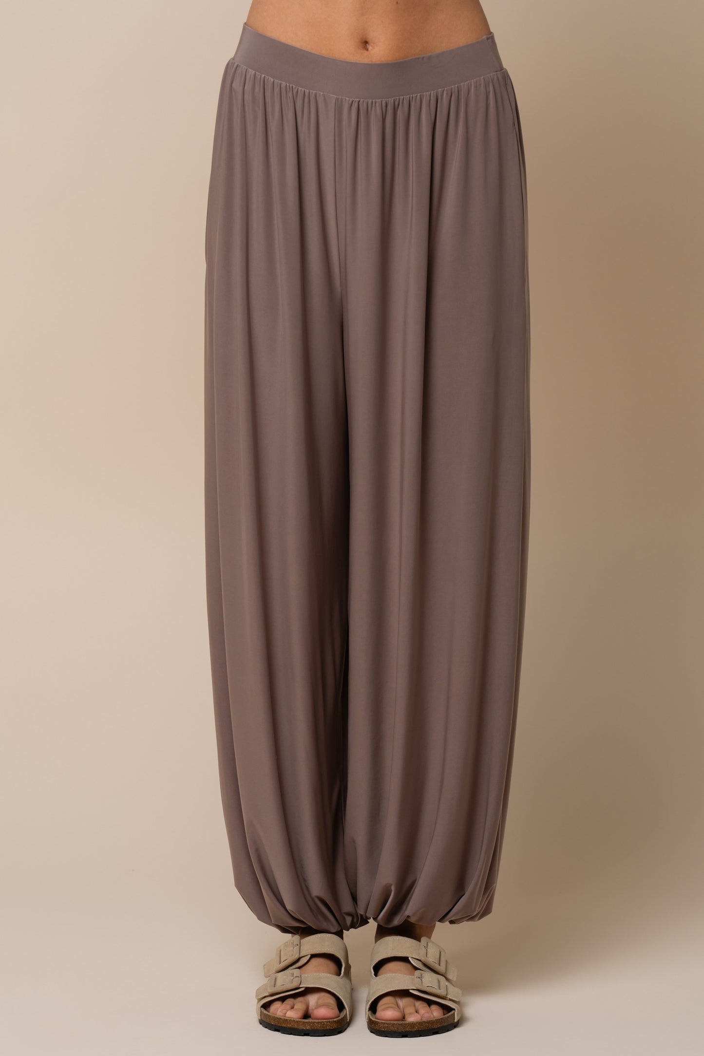 2620 Mocha Halter Top & Bubble Pant