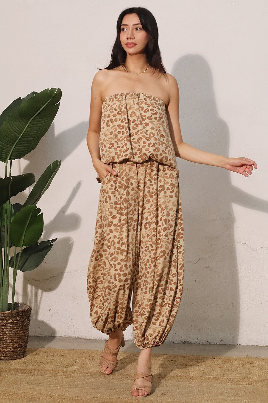 2586 Leopard Strapless Top & Ballon Pant