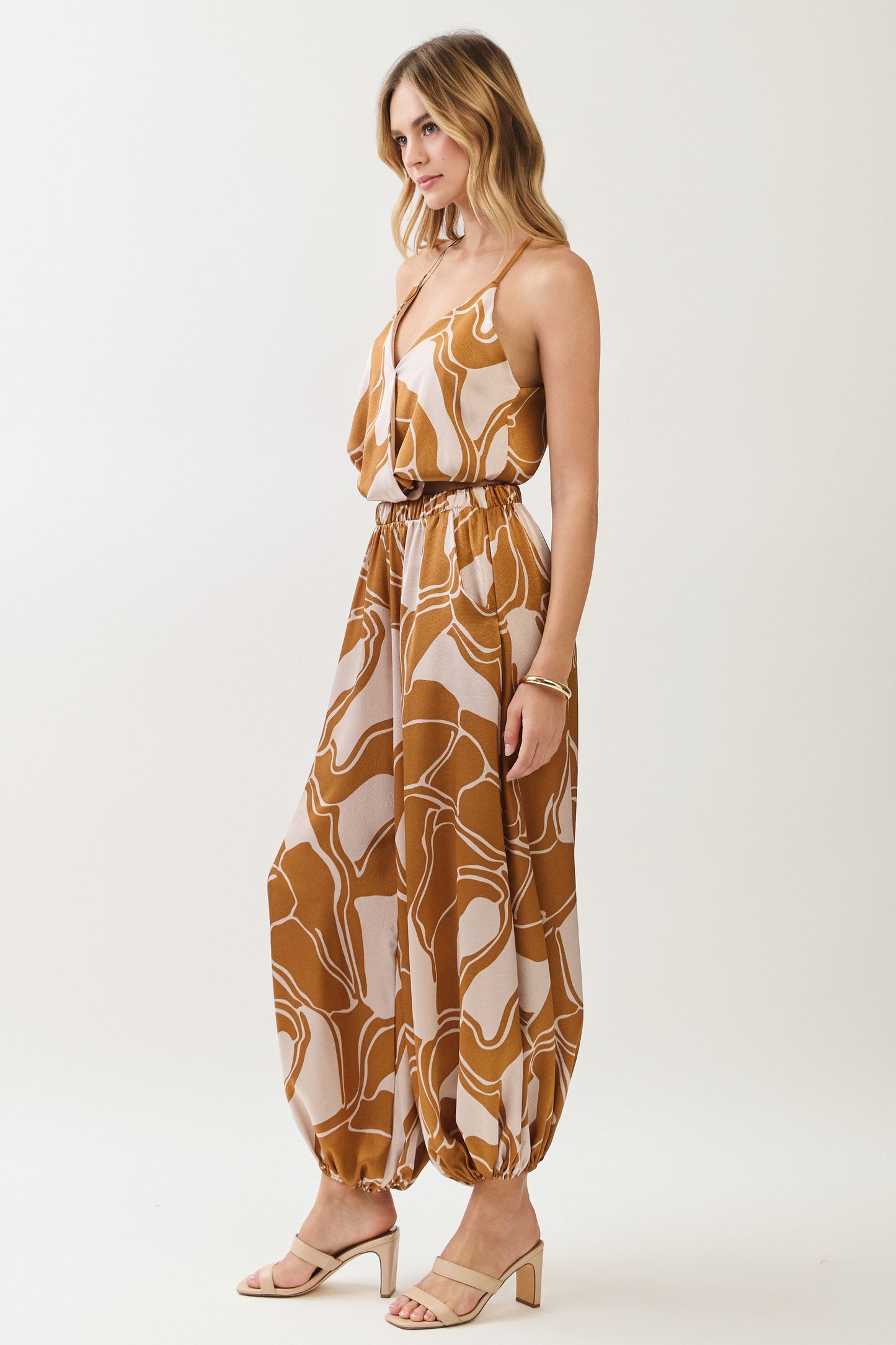 2585 Latte Printed Halter Top & Ballon Pant Set