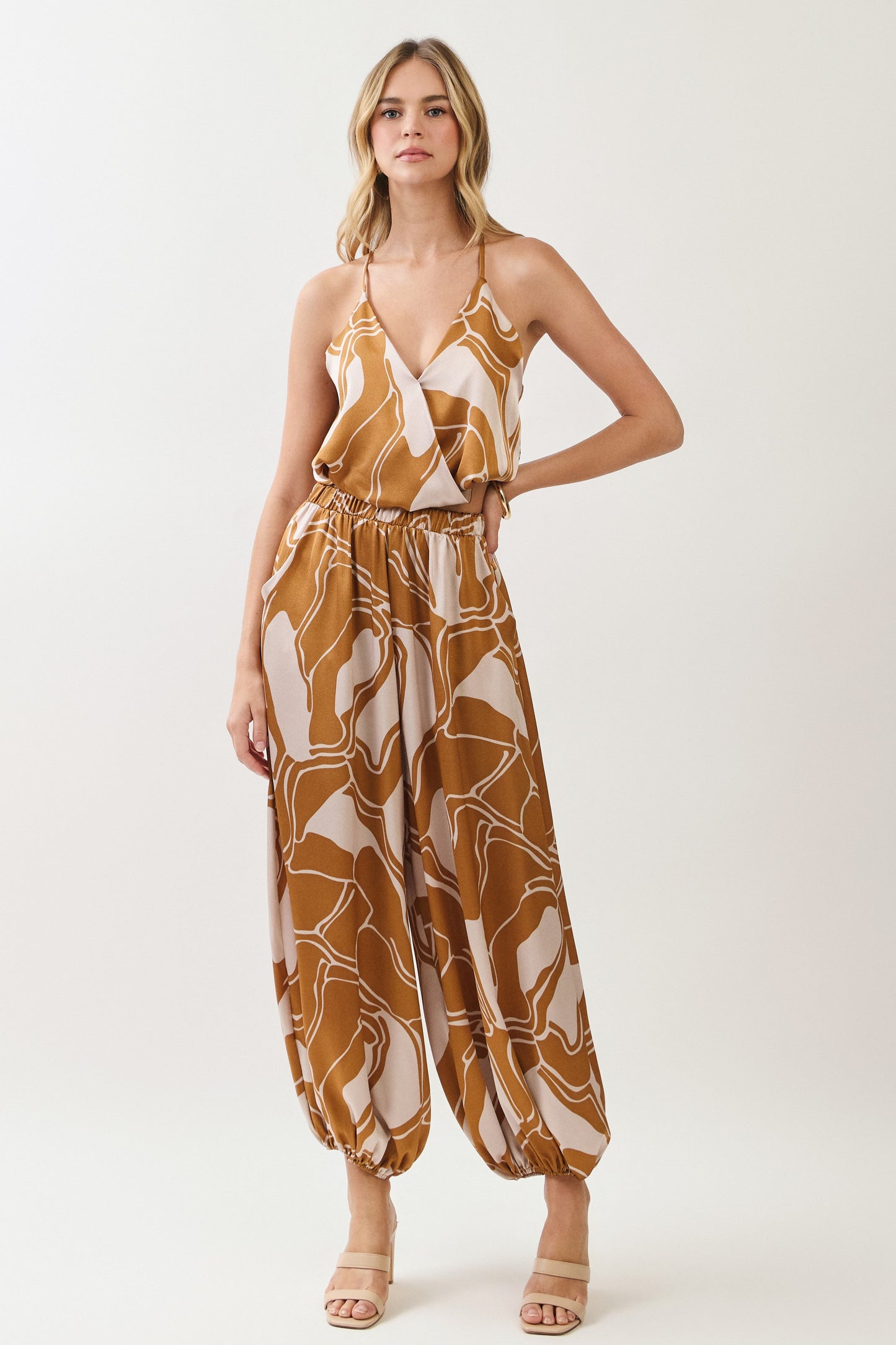 2585 Latte Printed Halter Top & Ballon Pant Set