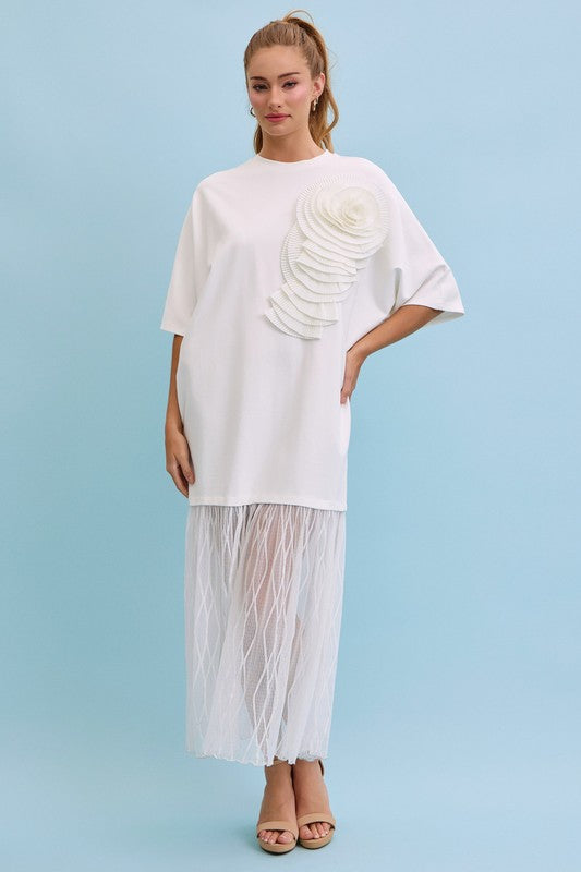 1626 White Ruffle Flower T-Shirt Dress
