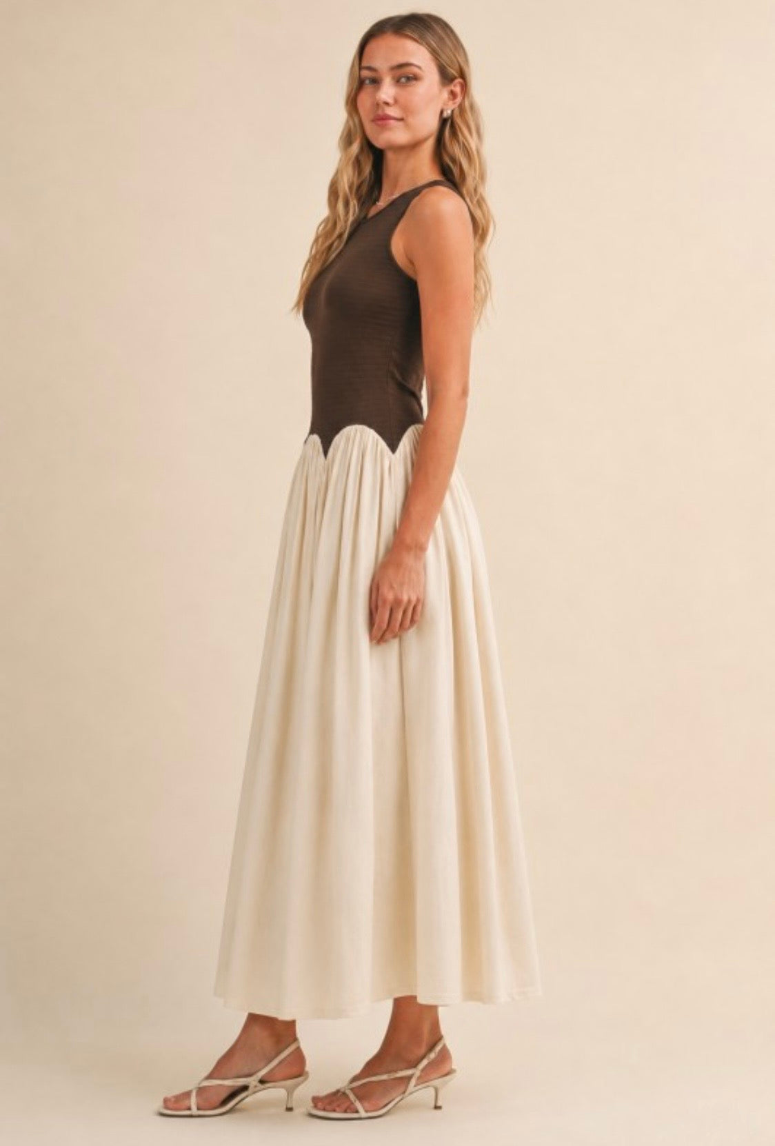 2656 Brown & Beige Dress