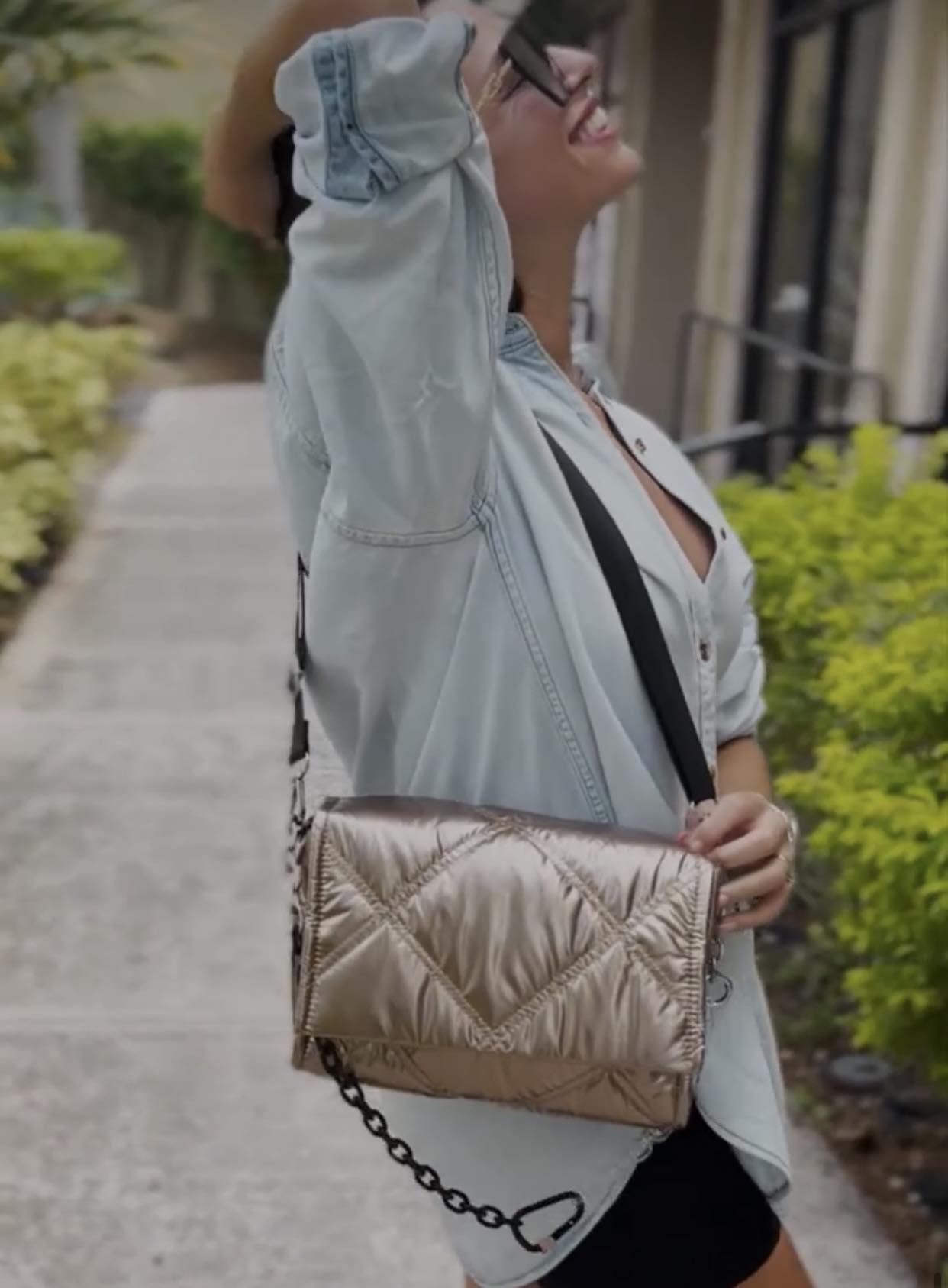 1014 Messenger Bags