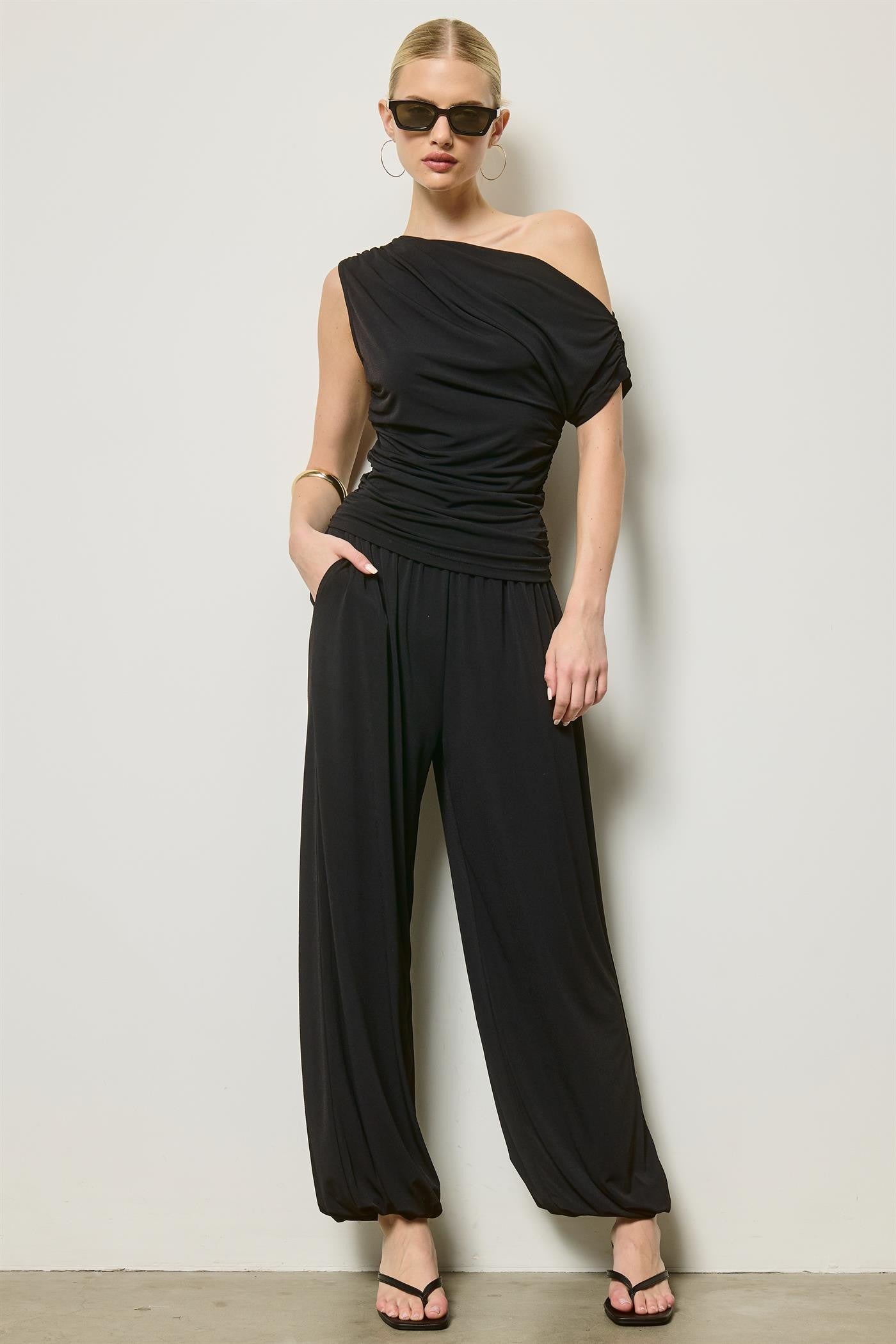 2535 Black Mesh Set