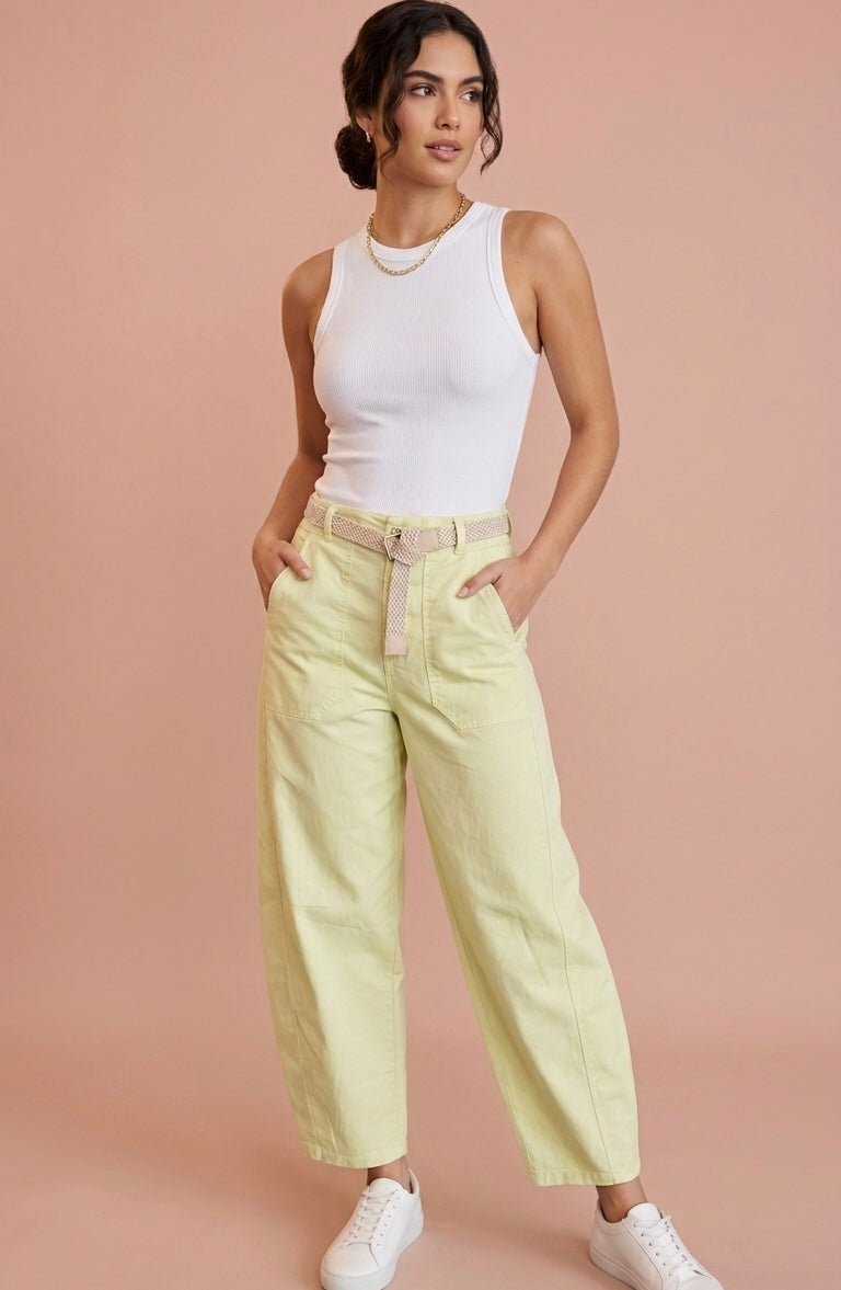 2284 Italian Belted Barrel Pant