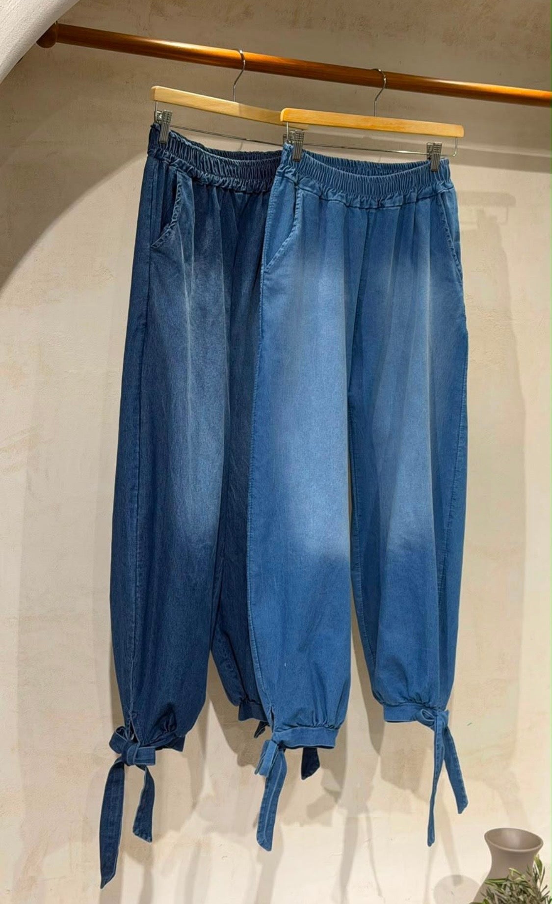 2599 Made In Italy Denim Barrel Pant