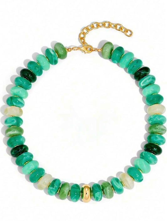 2694 Oversized Oval Gold Solitaire Necklace